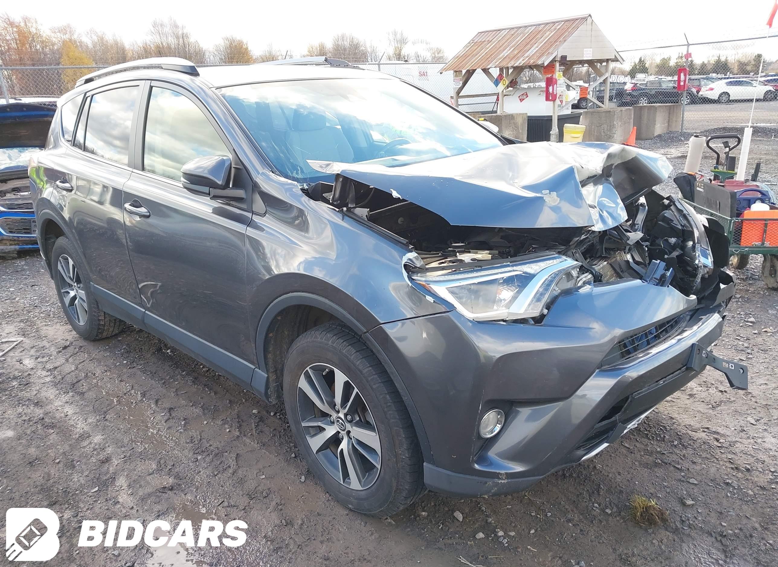 2018 Toyota RAV4, Xle