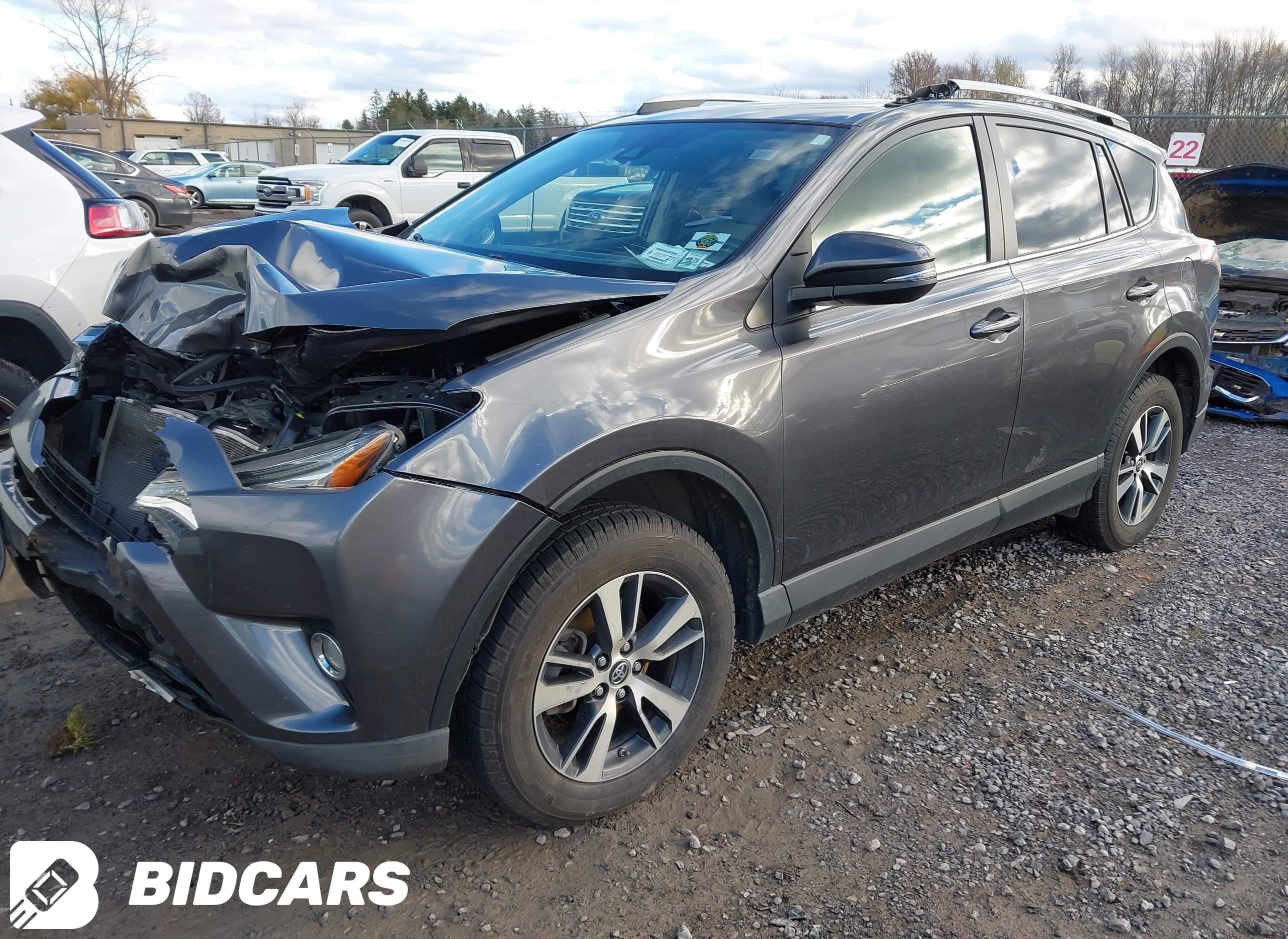 2018 Toyota RAV4, Xle