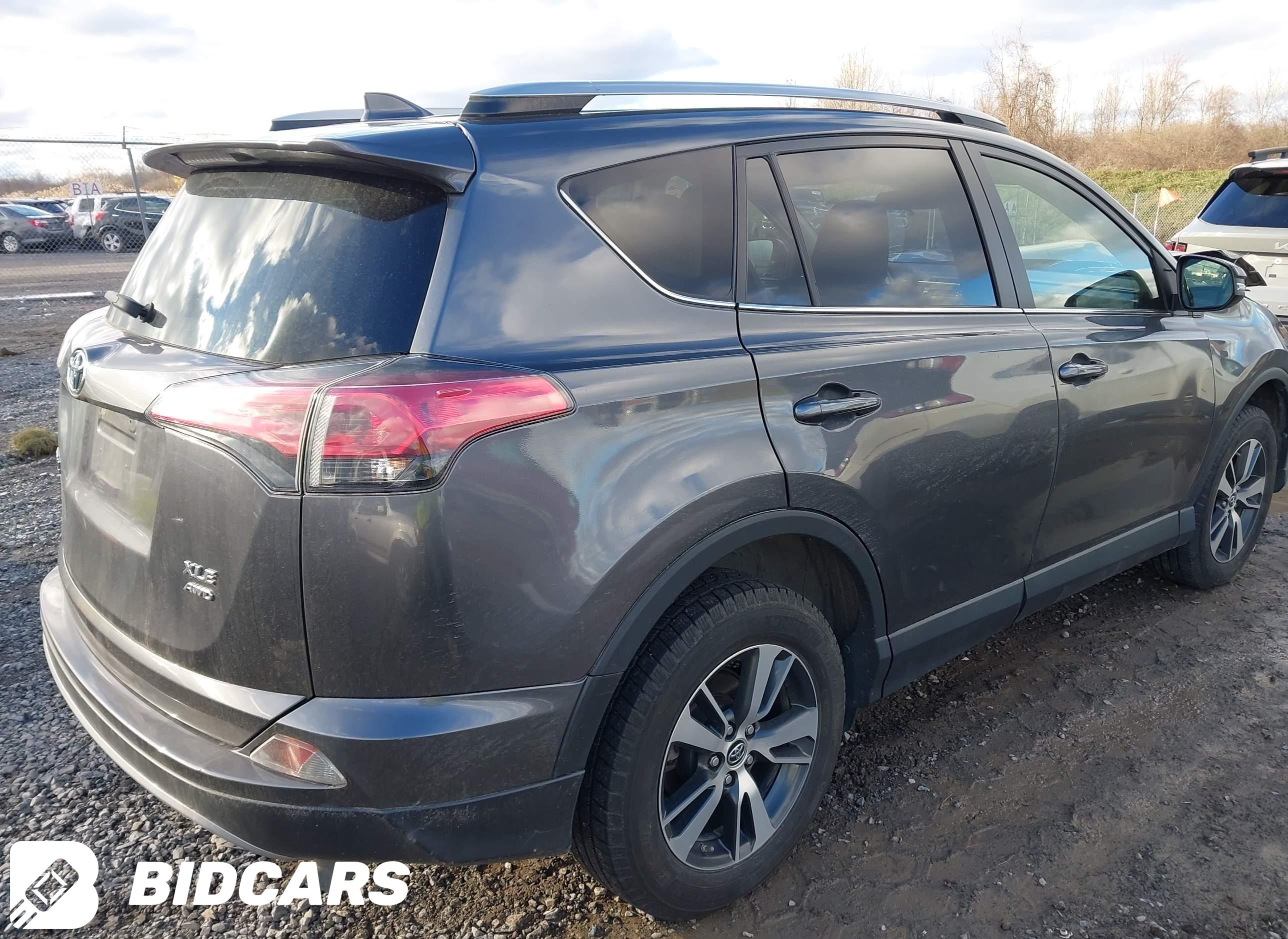 2018 Toyota RAV4, Xle