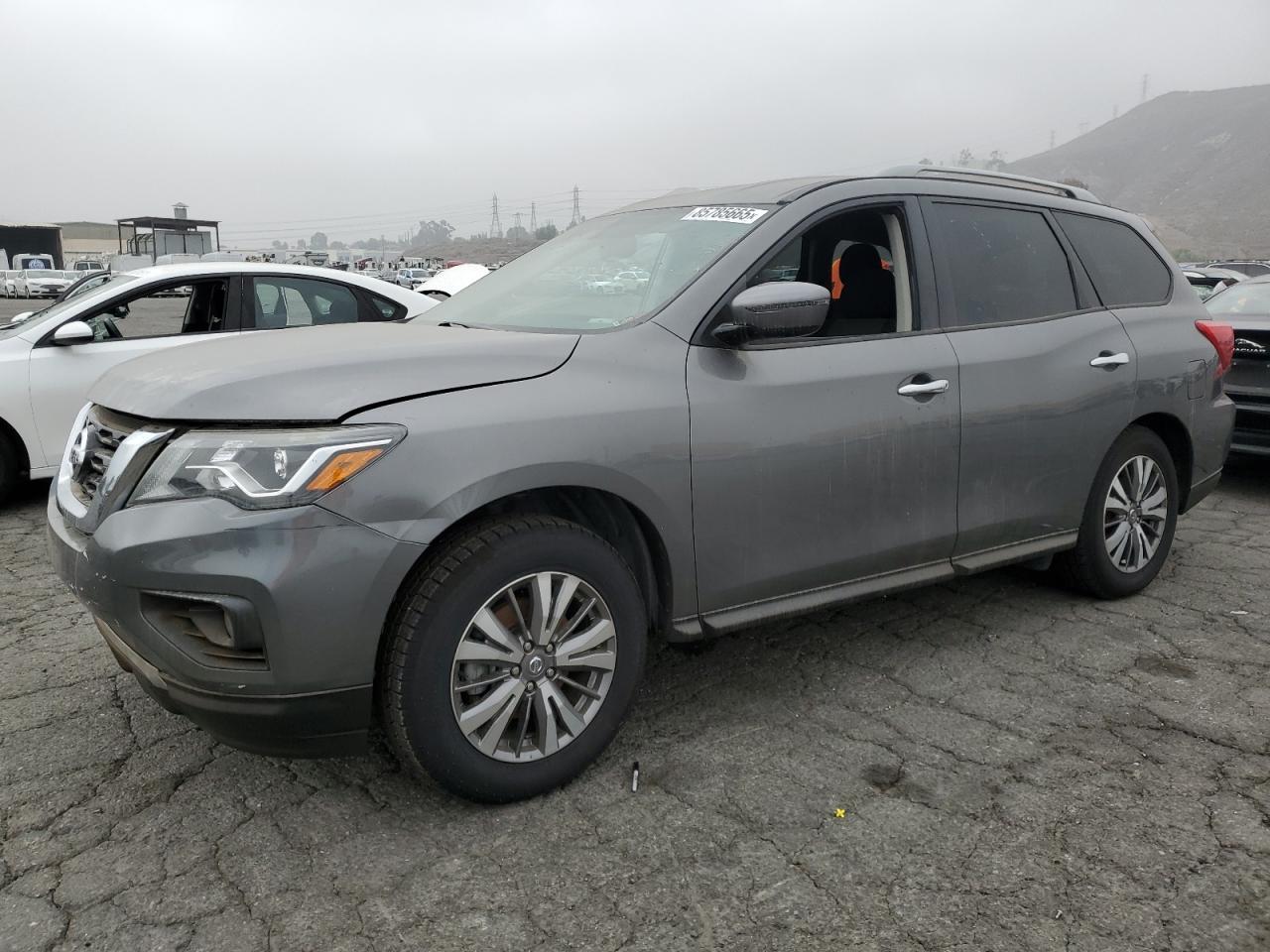 2020 Nissan Pathfinder, SV