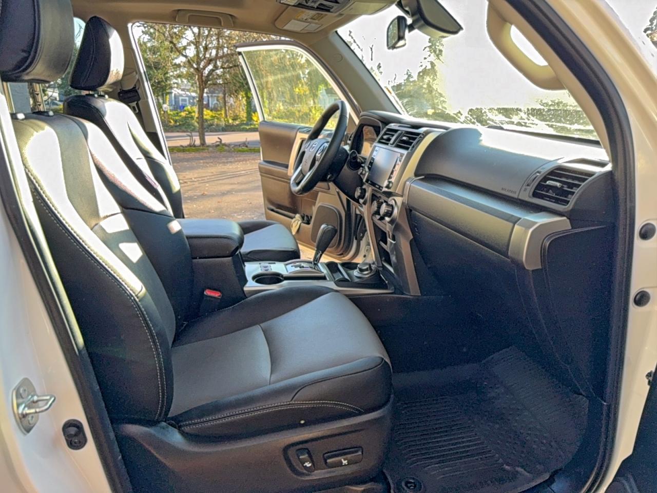 2022 Toyota 4runner, Sr5/Sr5...