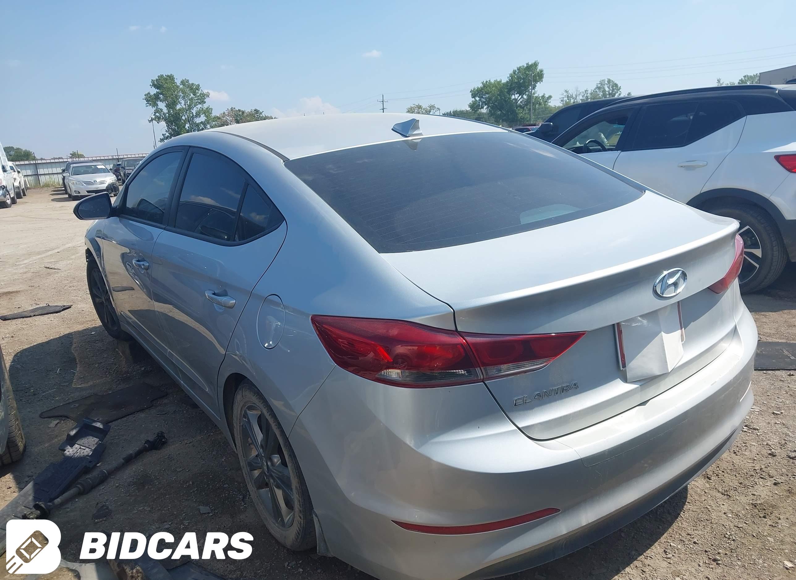 2018 Hyundai Elantra, Sel
