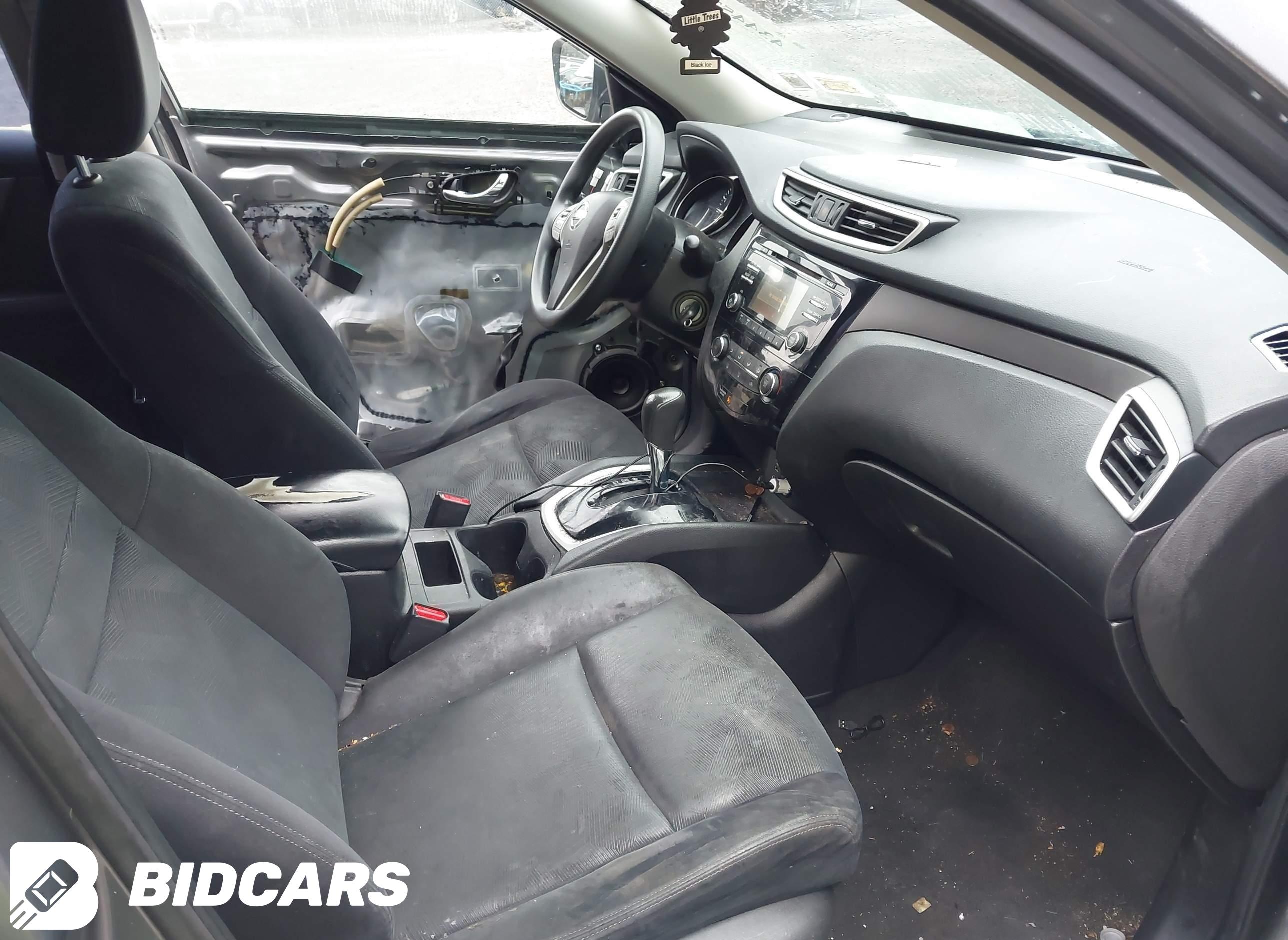 2016 Nissan Rogue, S