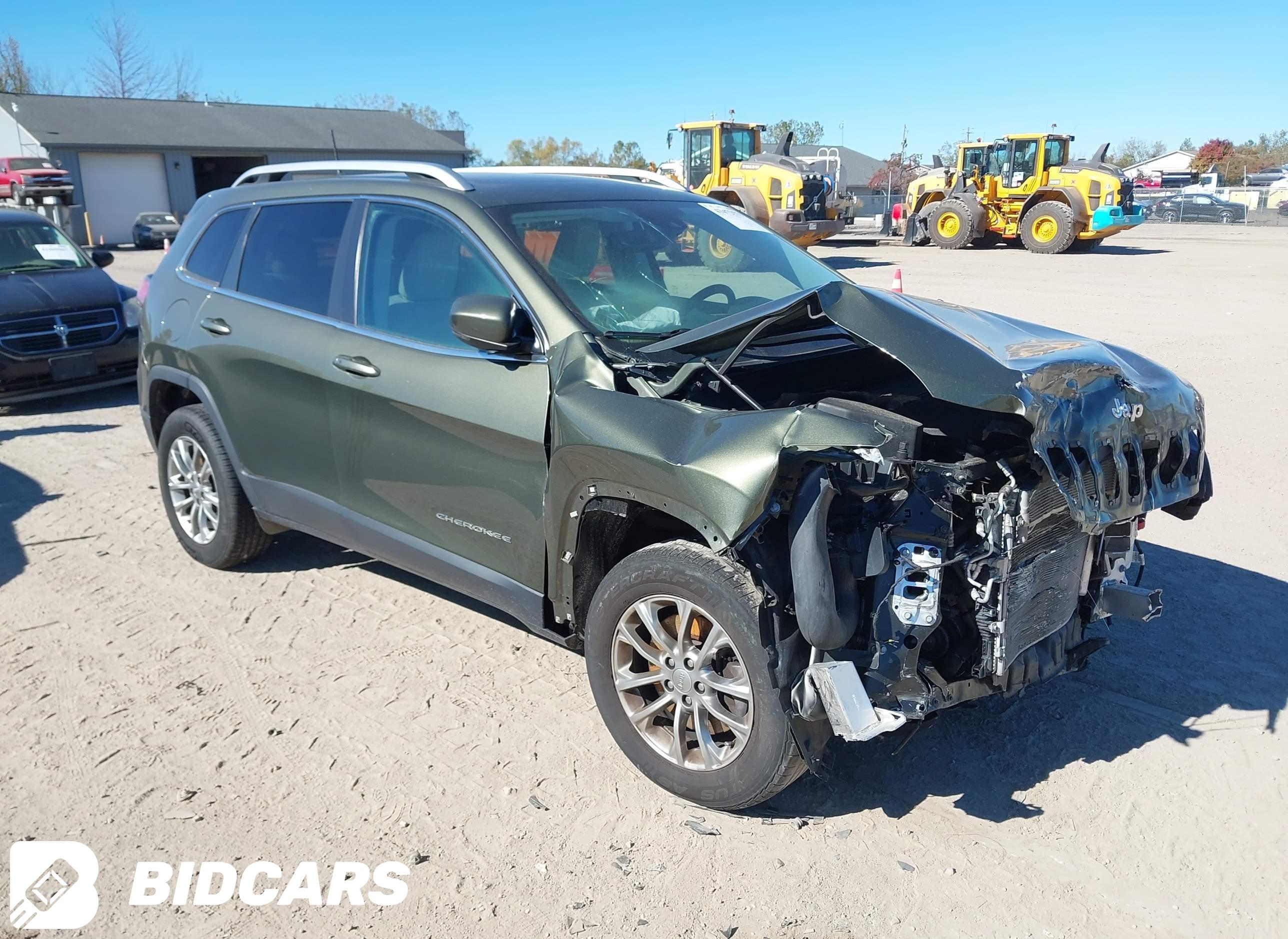 2021 Jeep Cherokee, Latitude...