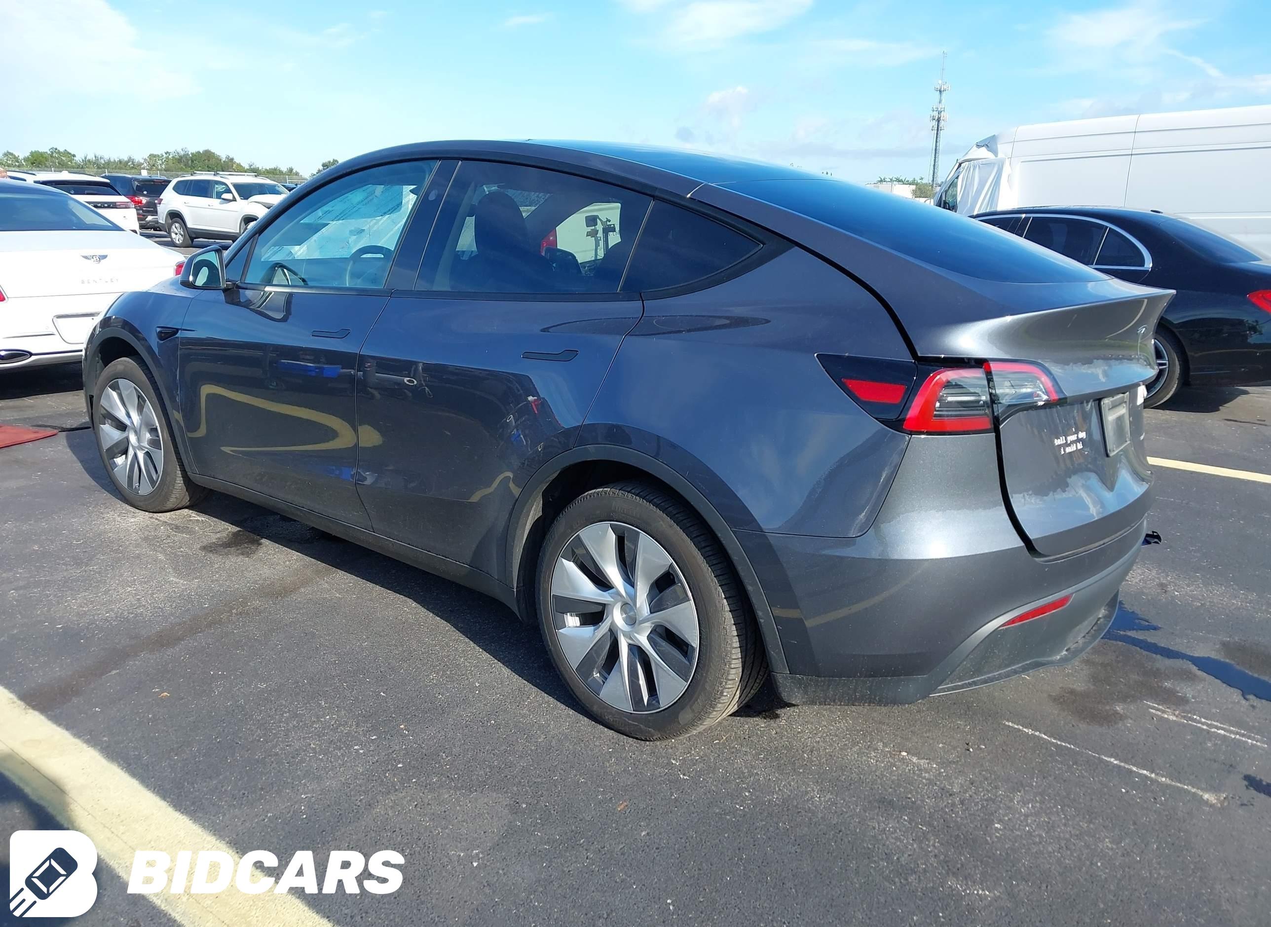 2023 Tesla Model Y, Awd/Long...