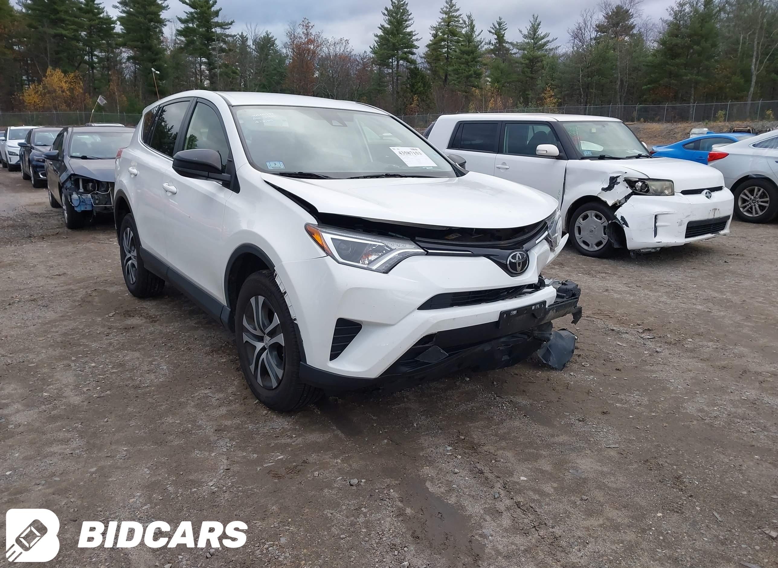 2018 Toyota RAV4, LE