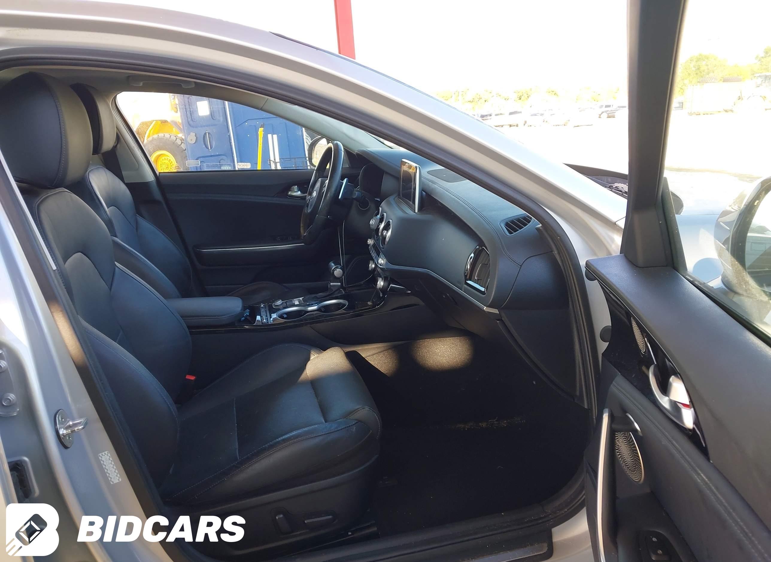 2018 KIA Stinger, Premium