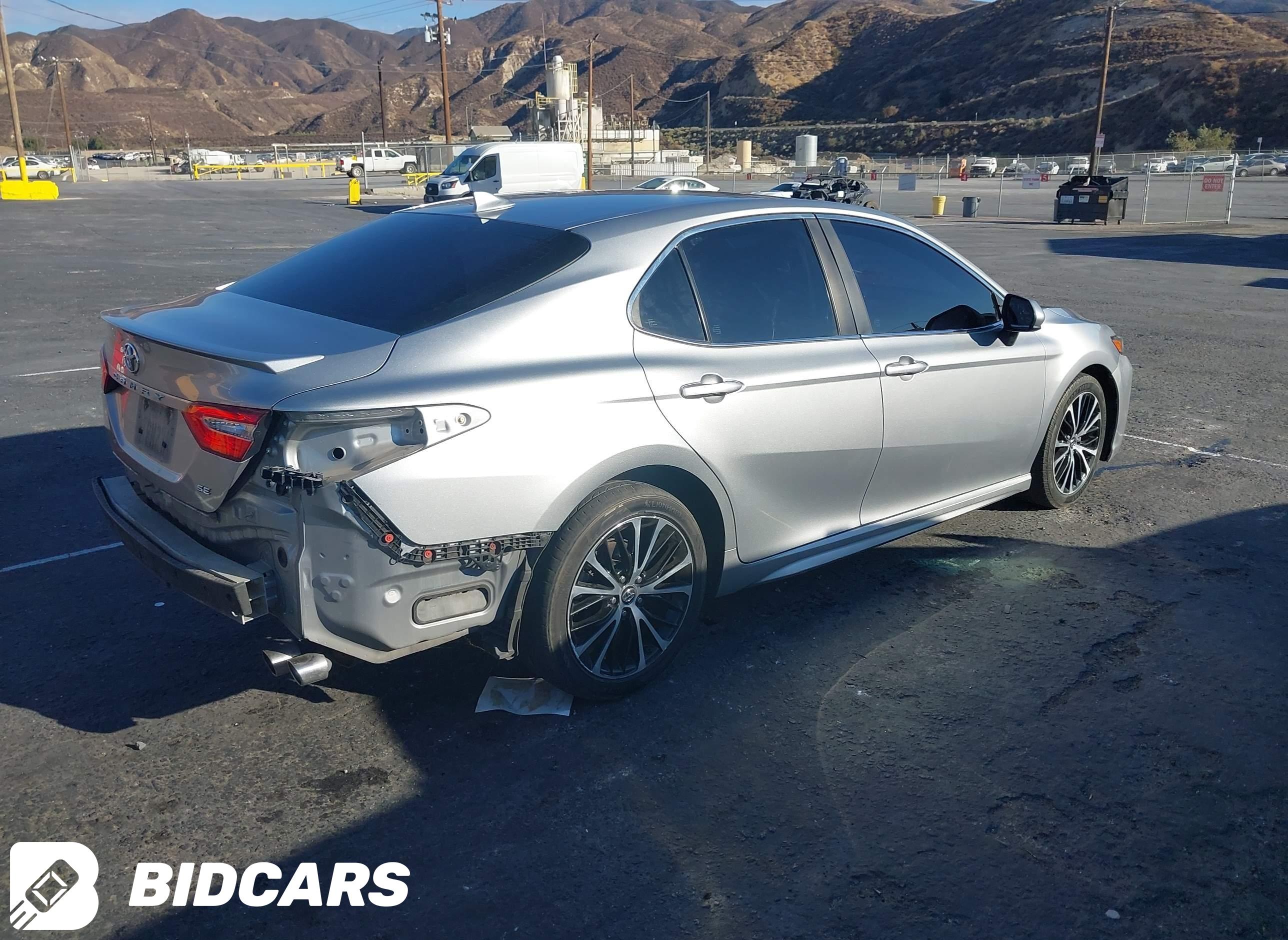 2019 Toyota Camry, SE