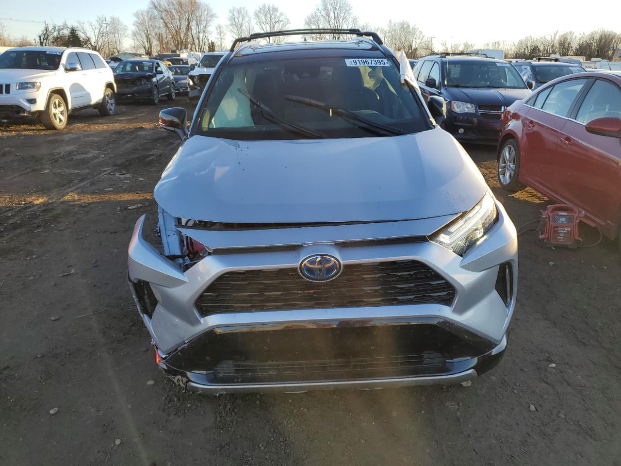 2024 Toyota RAV4, Xse