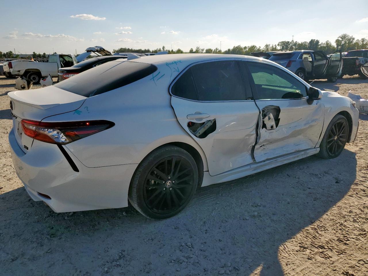 2023 Toyota Camry, Xse