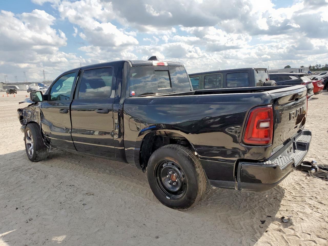 2025 RAM 1500, Tradesman