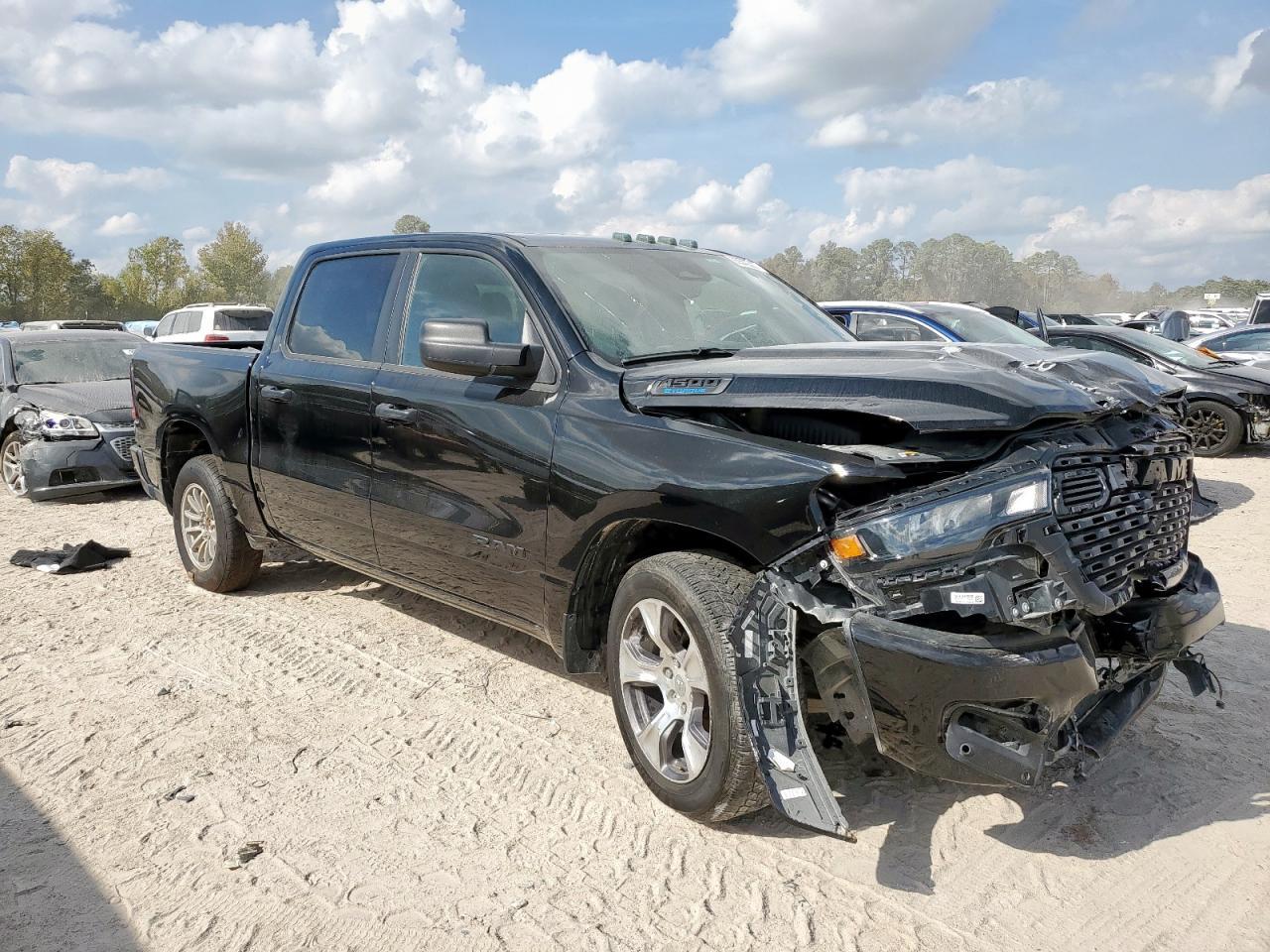 2025 RAM 1500, Tradesman