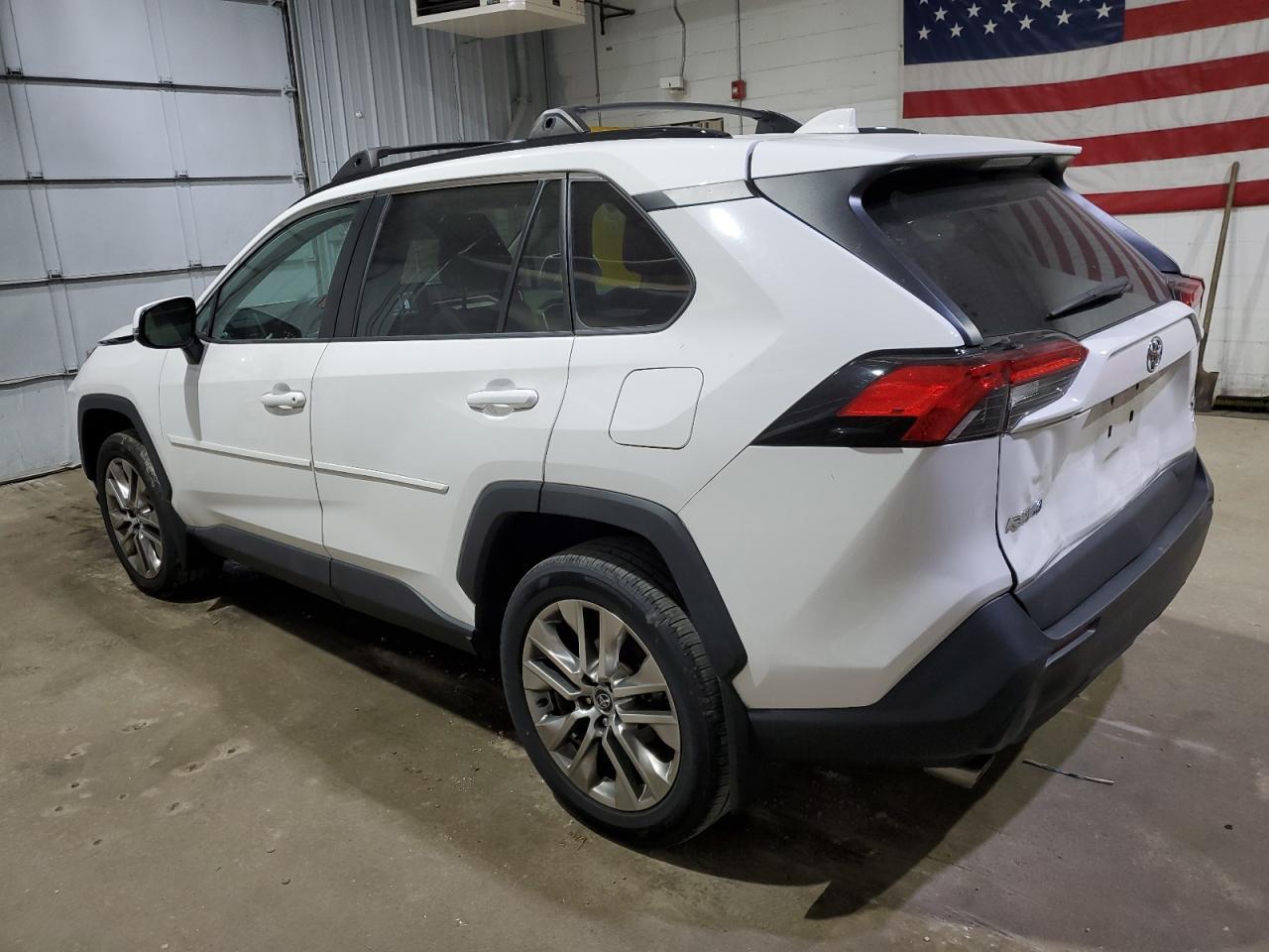 2020 Toyota RAV4, Xle Premium