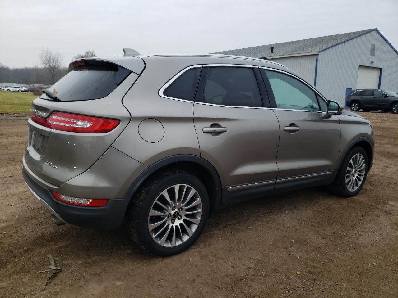 2017 Lincoln MKC, Reserve