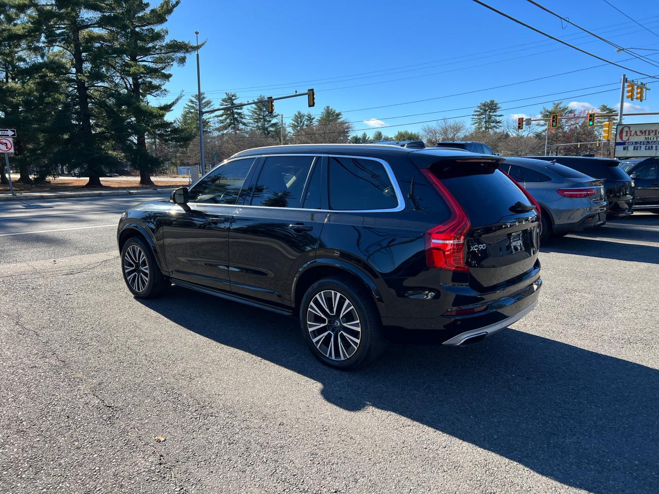 2020 Volvo XC90, T6 Momentum