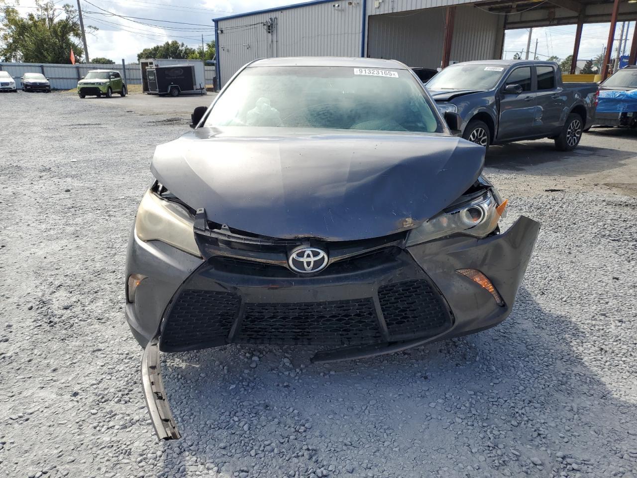 2015 Toyota Camry, LE