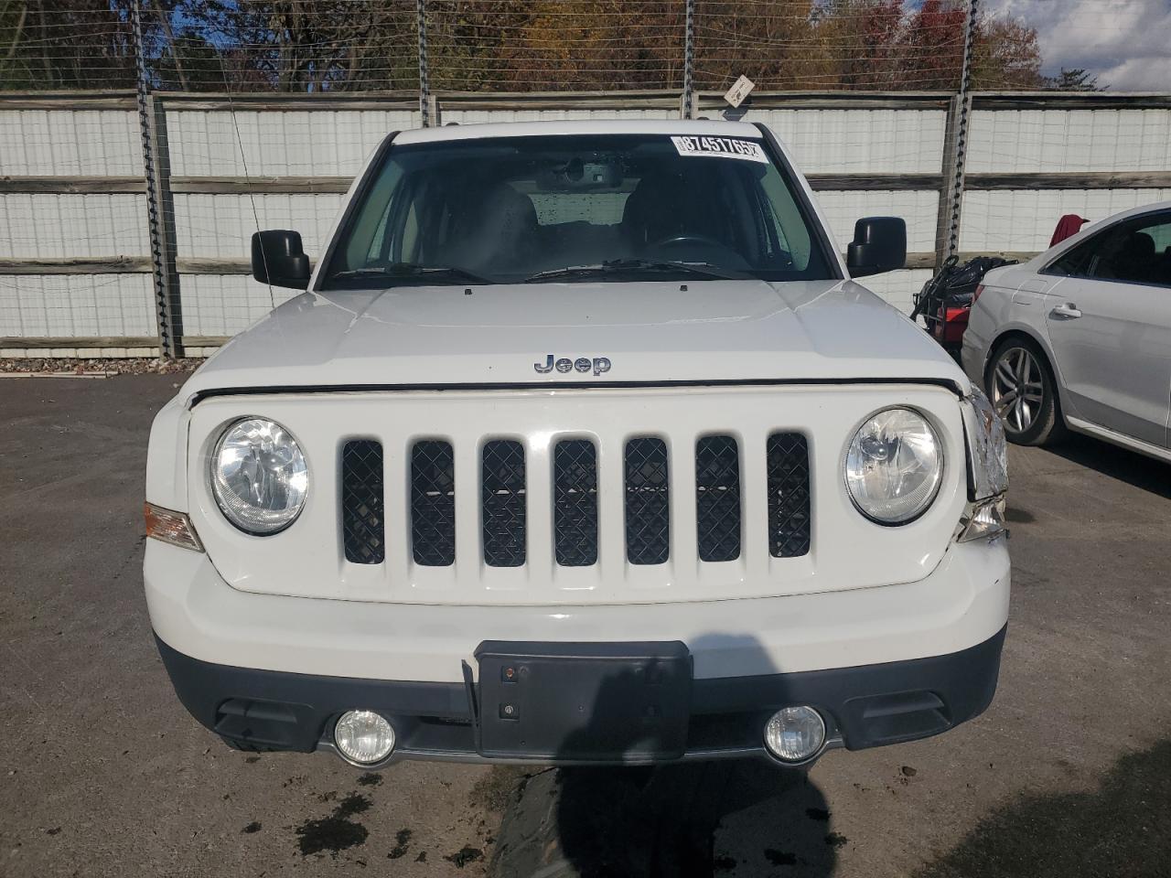 2016 Jeep Patriot, Latitude