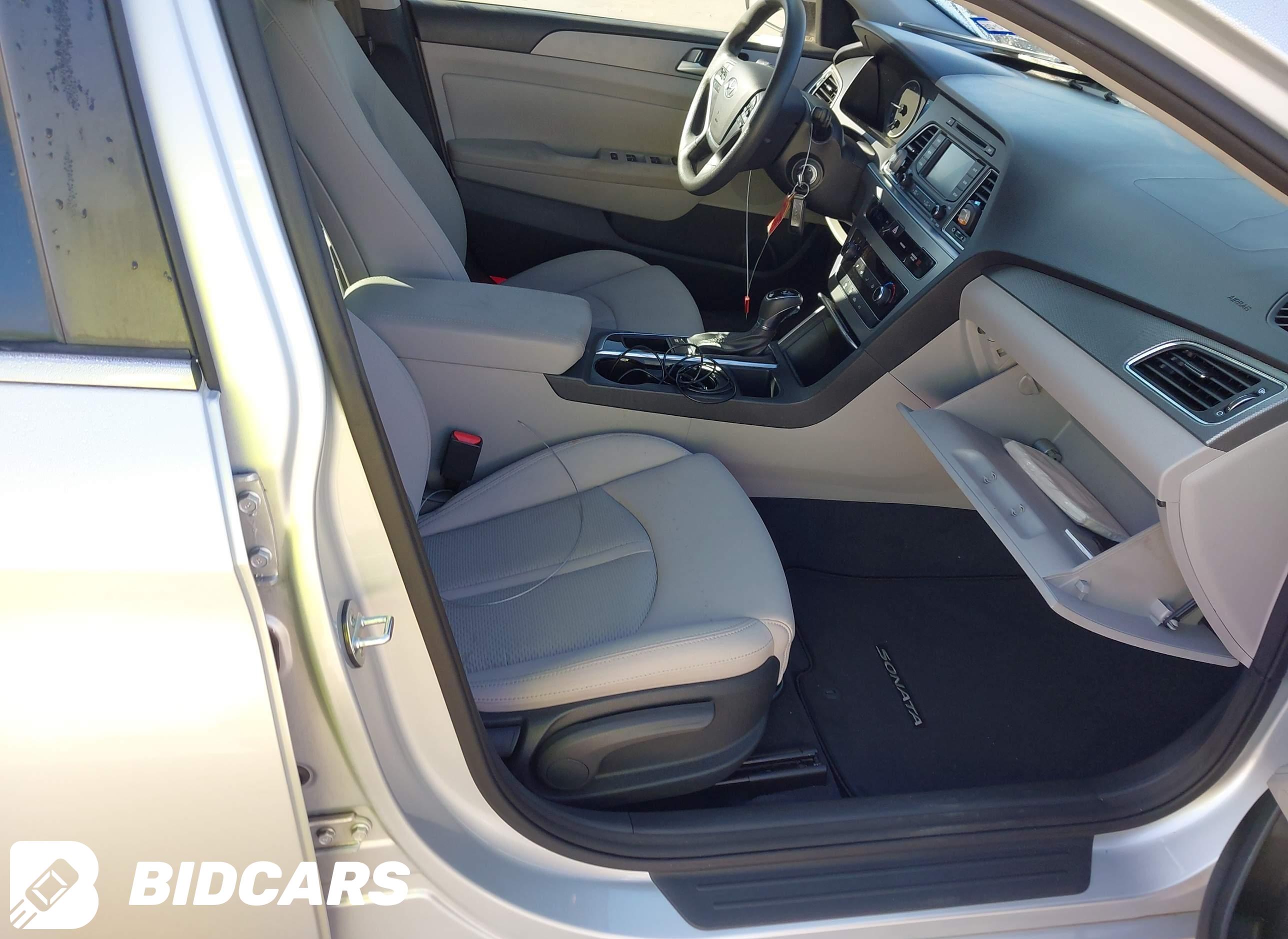 2015 Hyundai Sonata, SE