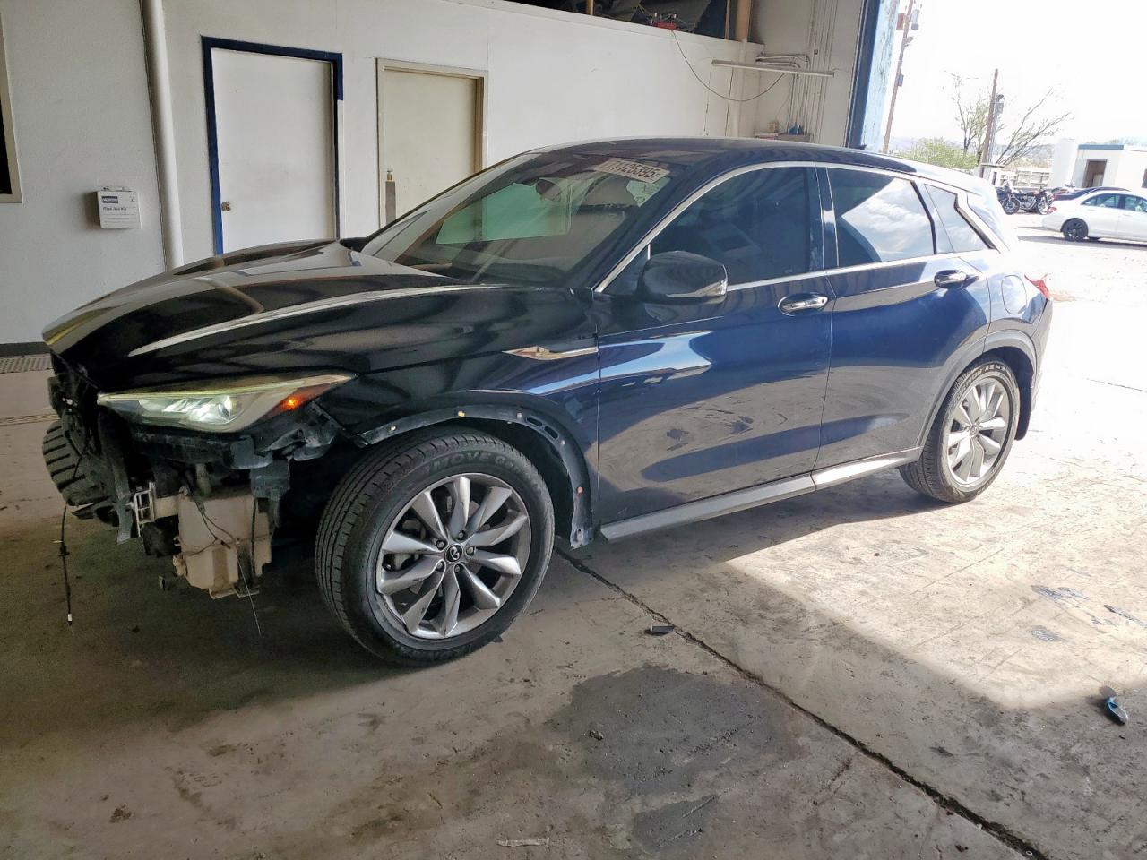 2019 Infiniti QX50, Essential