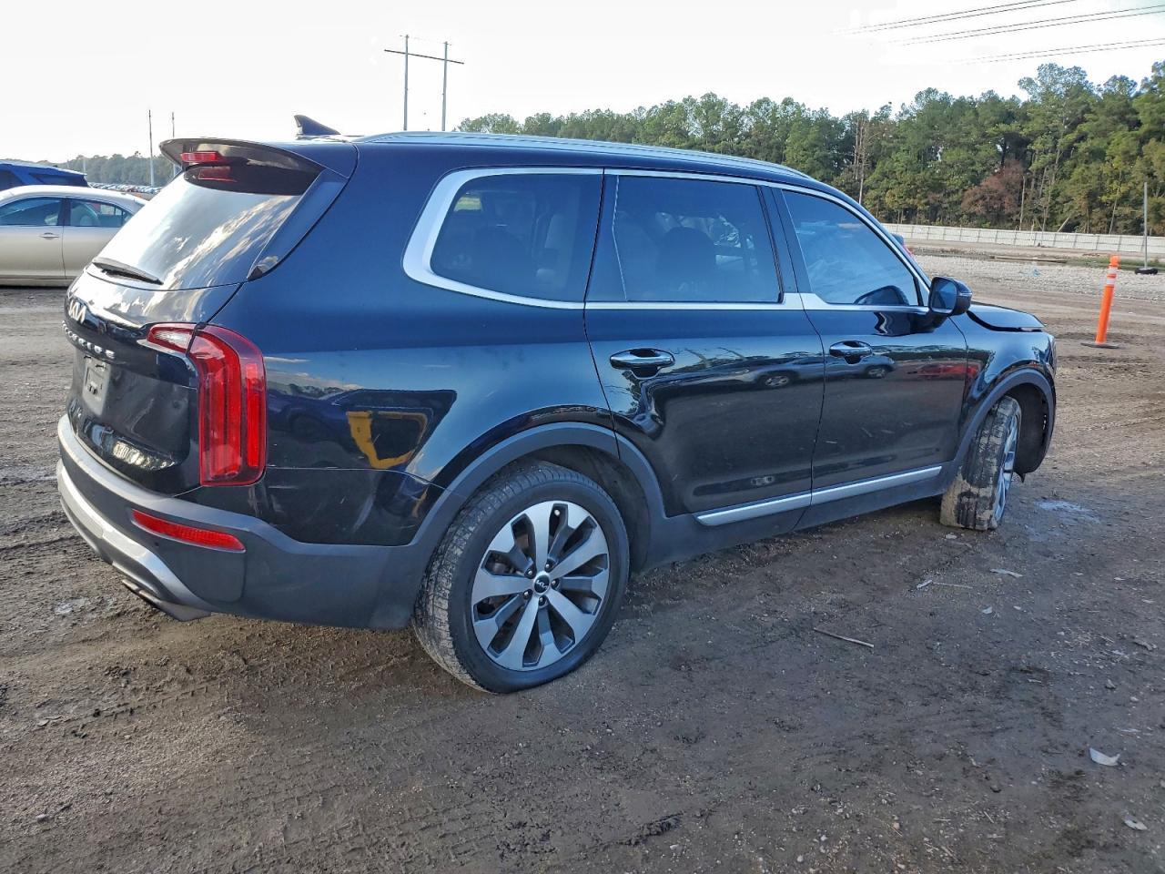 2022 KIA Telluride, S