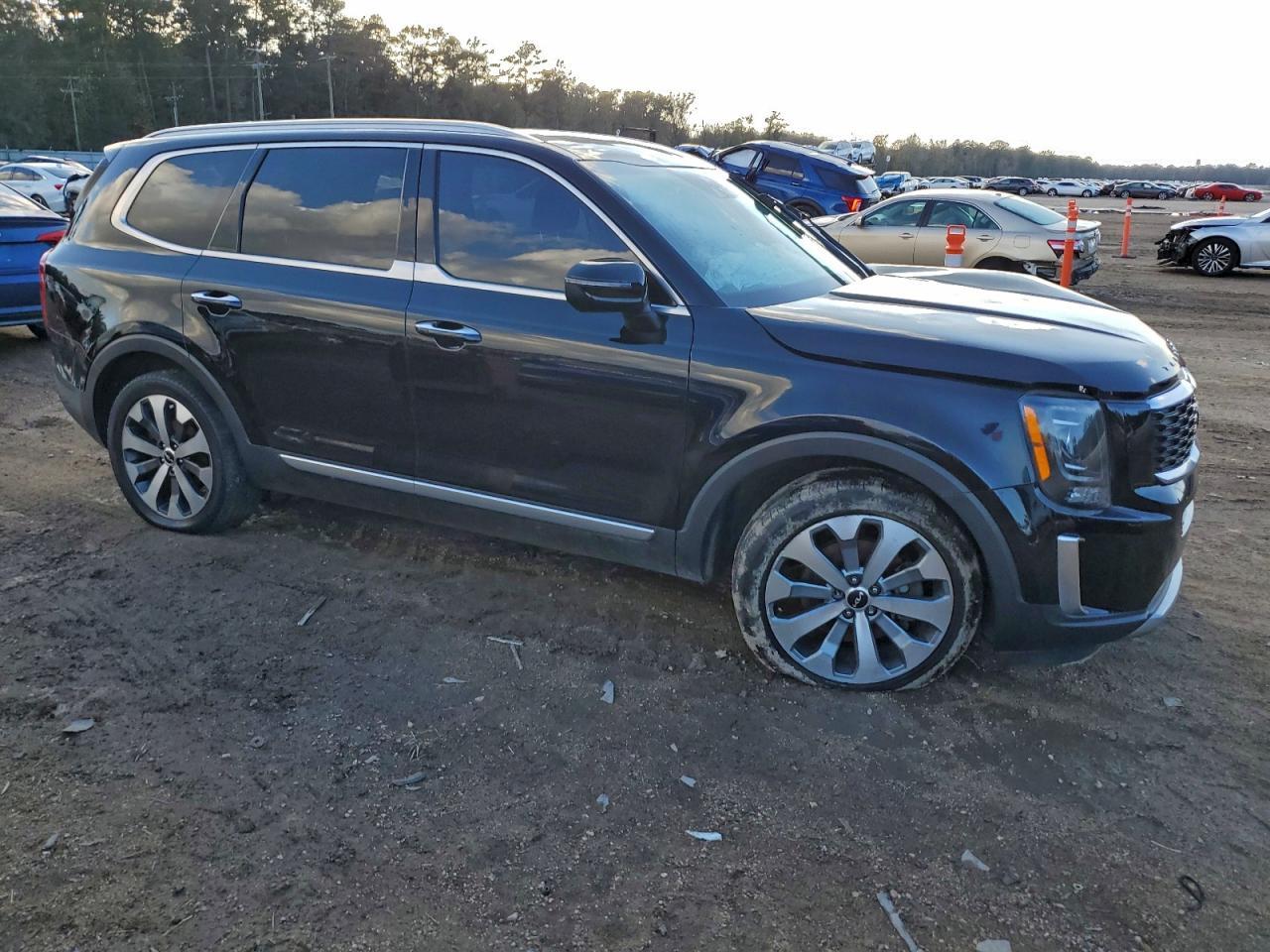 2022 KIA Telluride, S