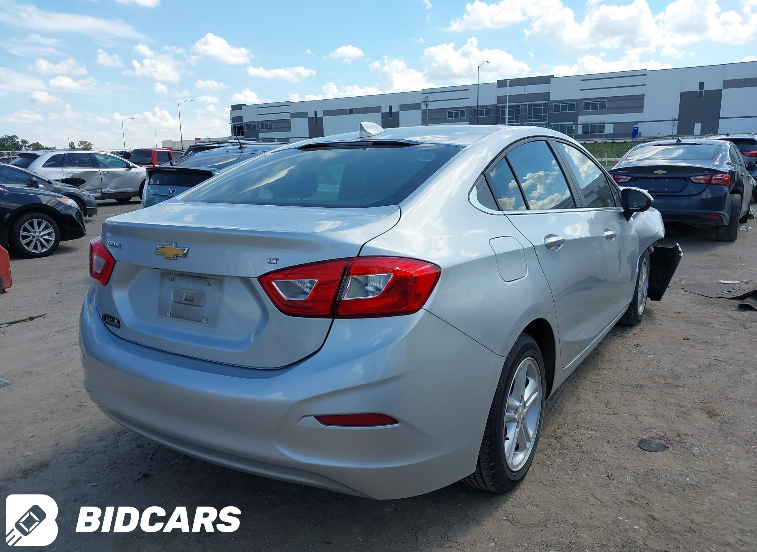 2018 Chevrolet Cruze, Lt Auto