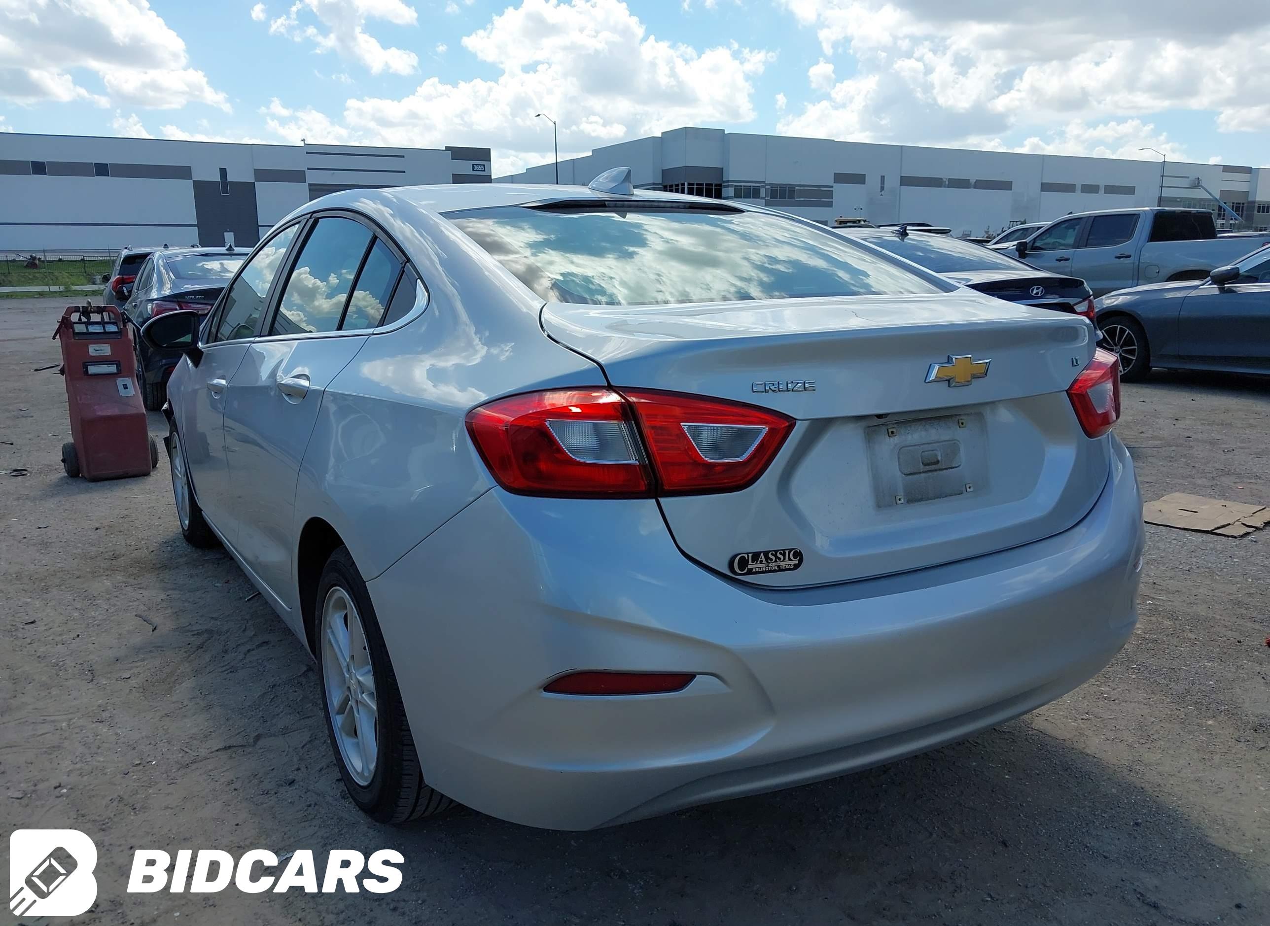 2018 Chevrolet Cruze, Lt Auto