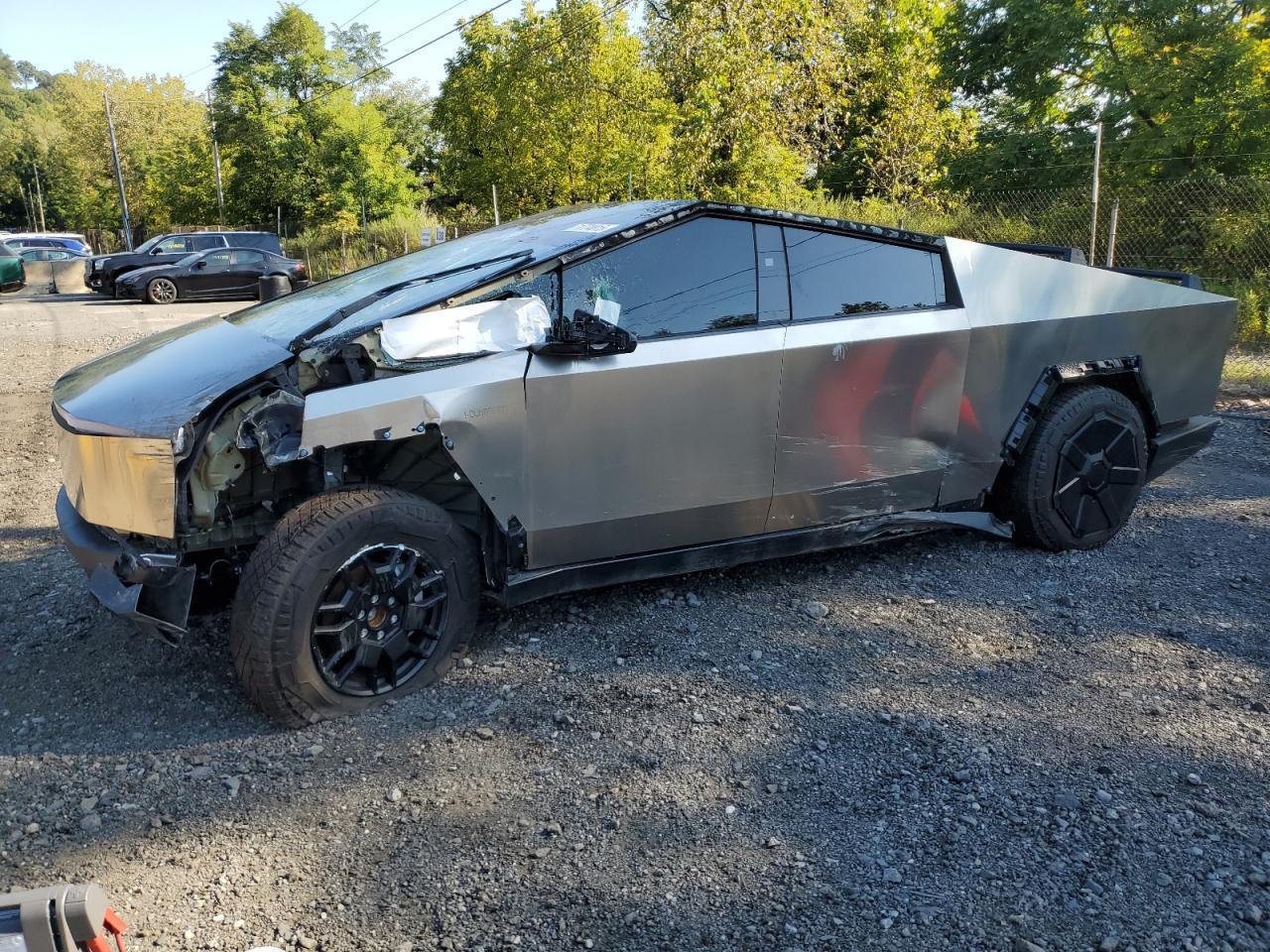 2024 Tesla Cybertruck