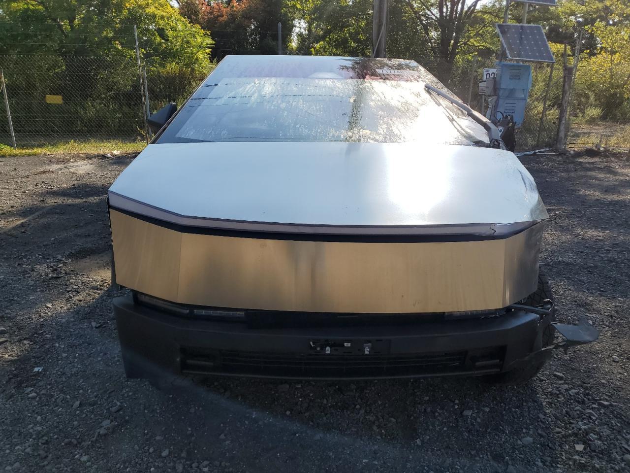 2024 Tesla Cybertruck