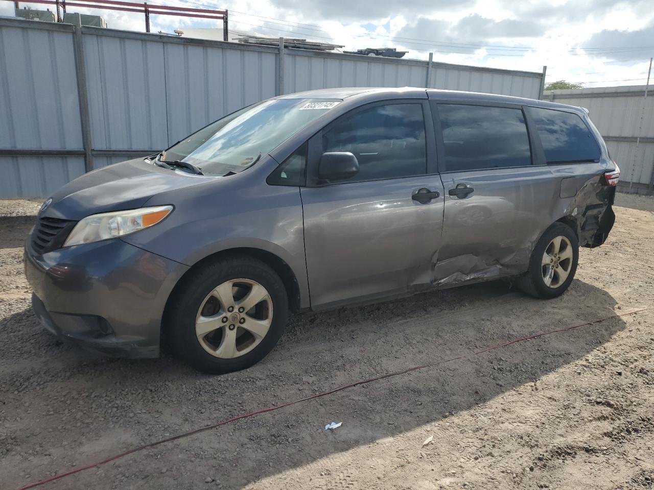 2015 Toyota Sienna