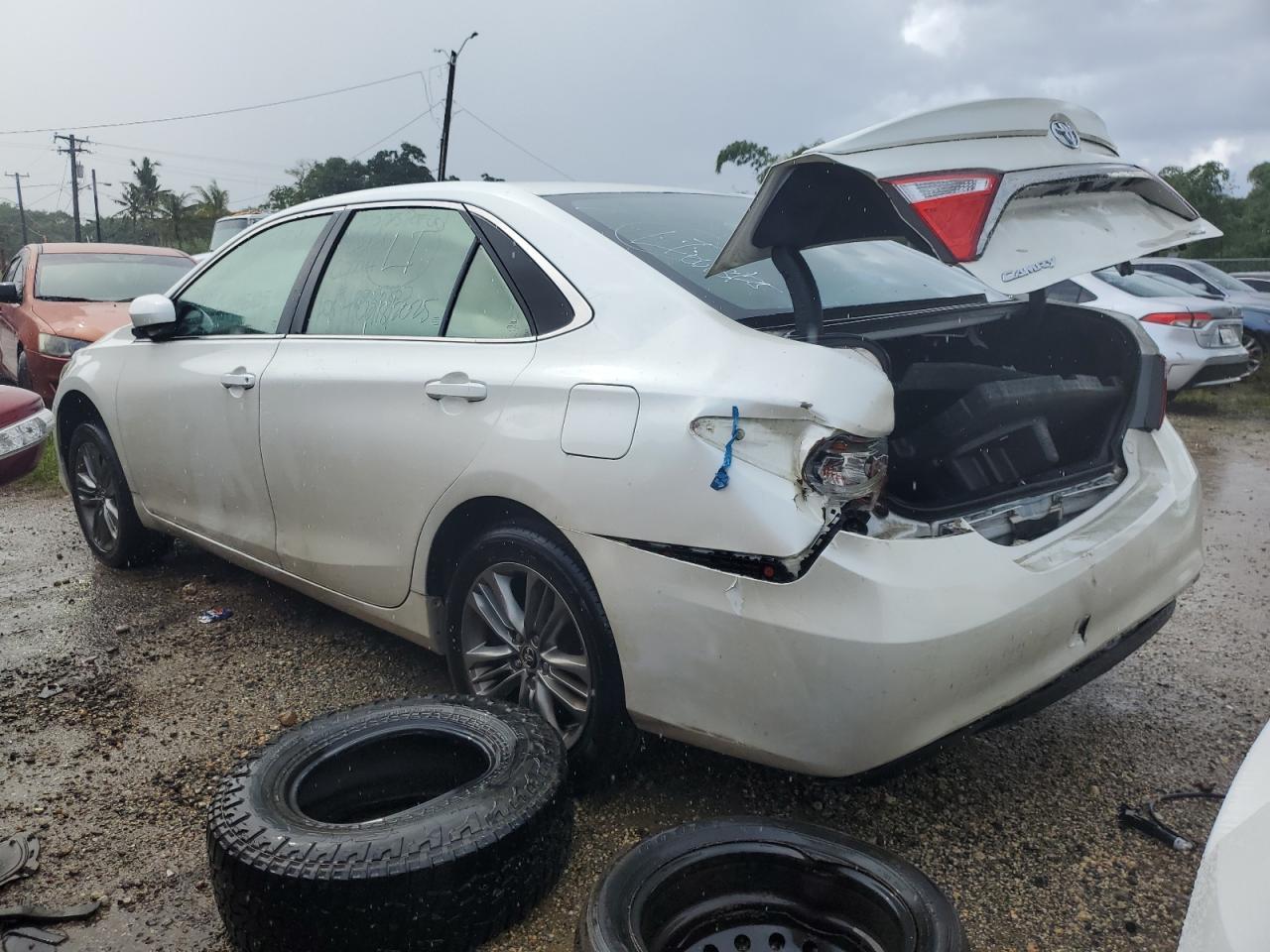 2015 Toyota Camry, LE