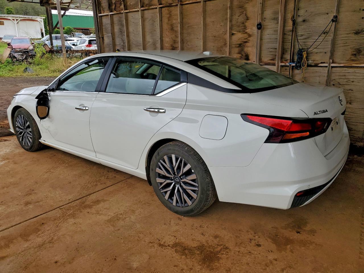 2025 Nissan Altima, SV