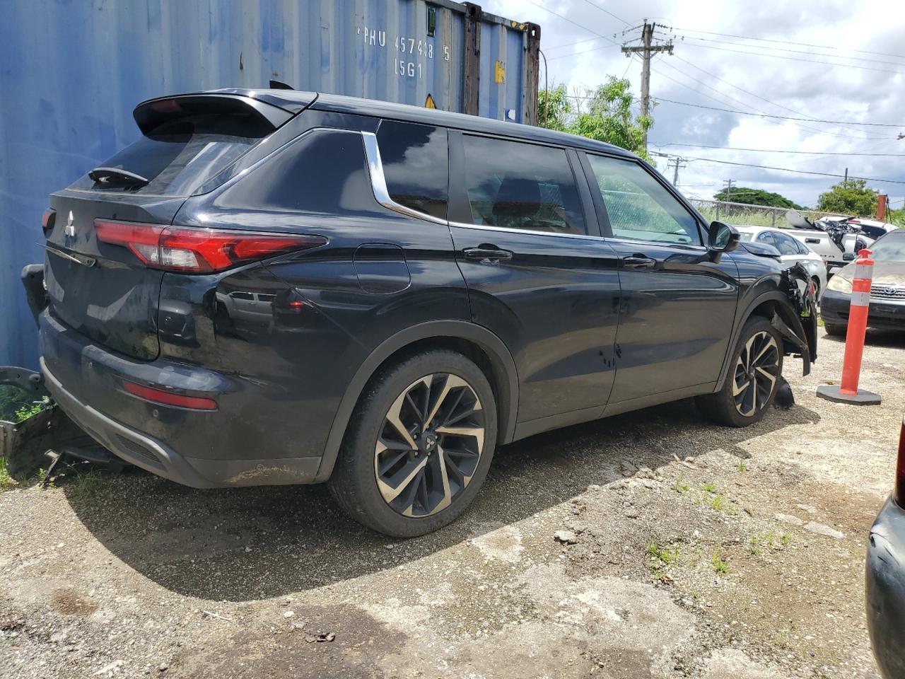 2022 Mitsubishi Outlander, ES