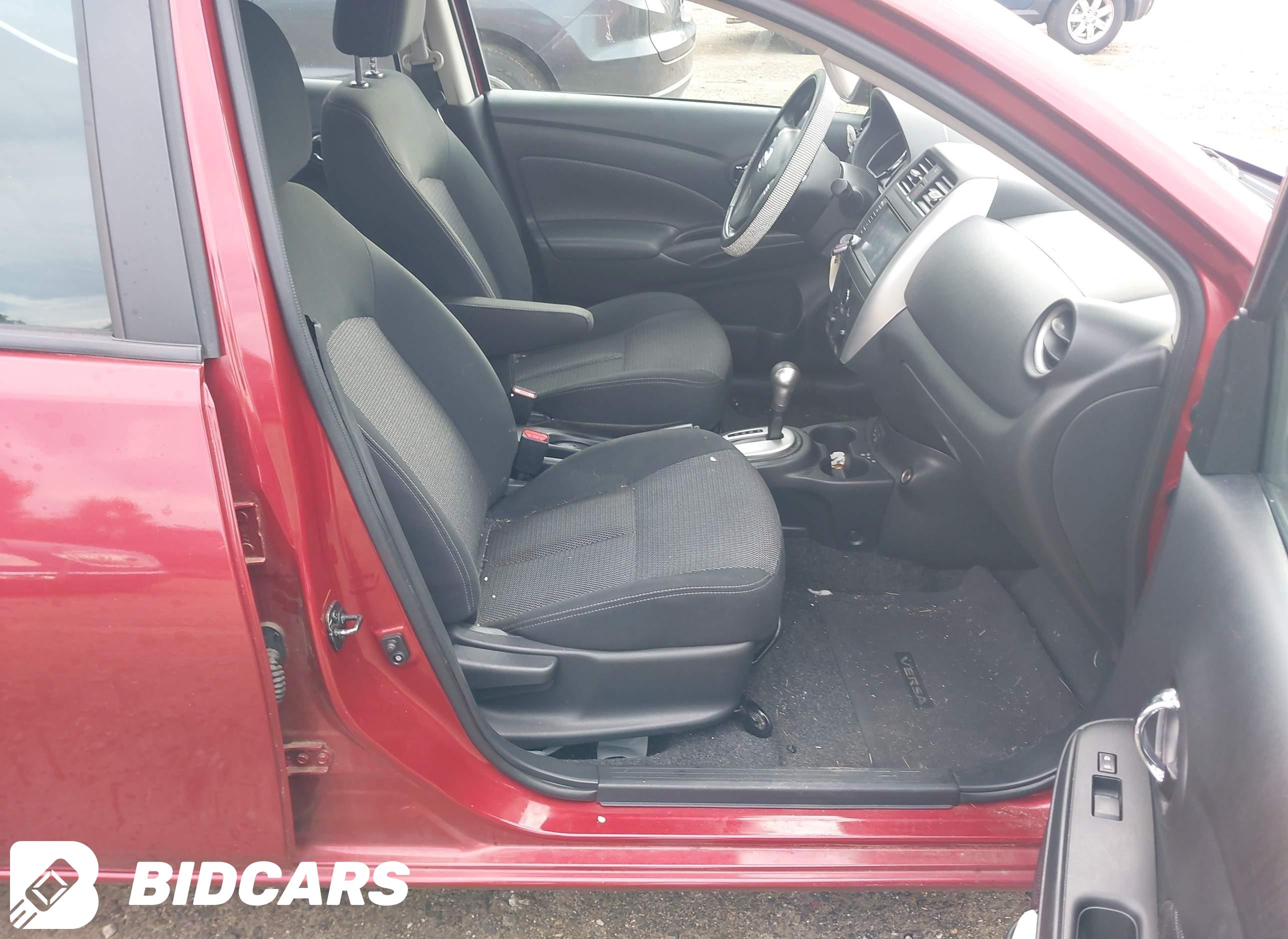 2019 Nissan Versa, 1.6 SV