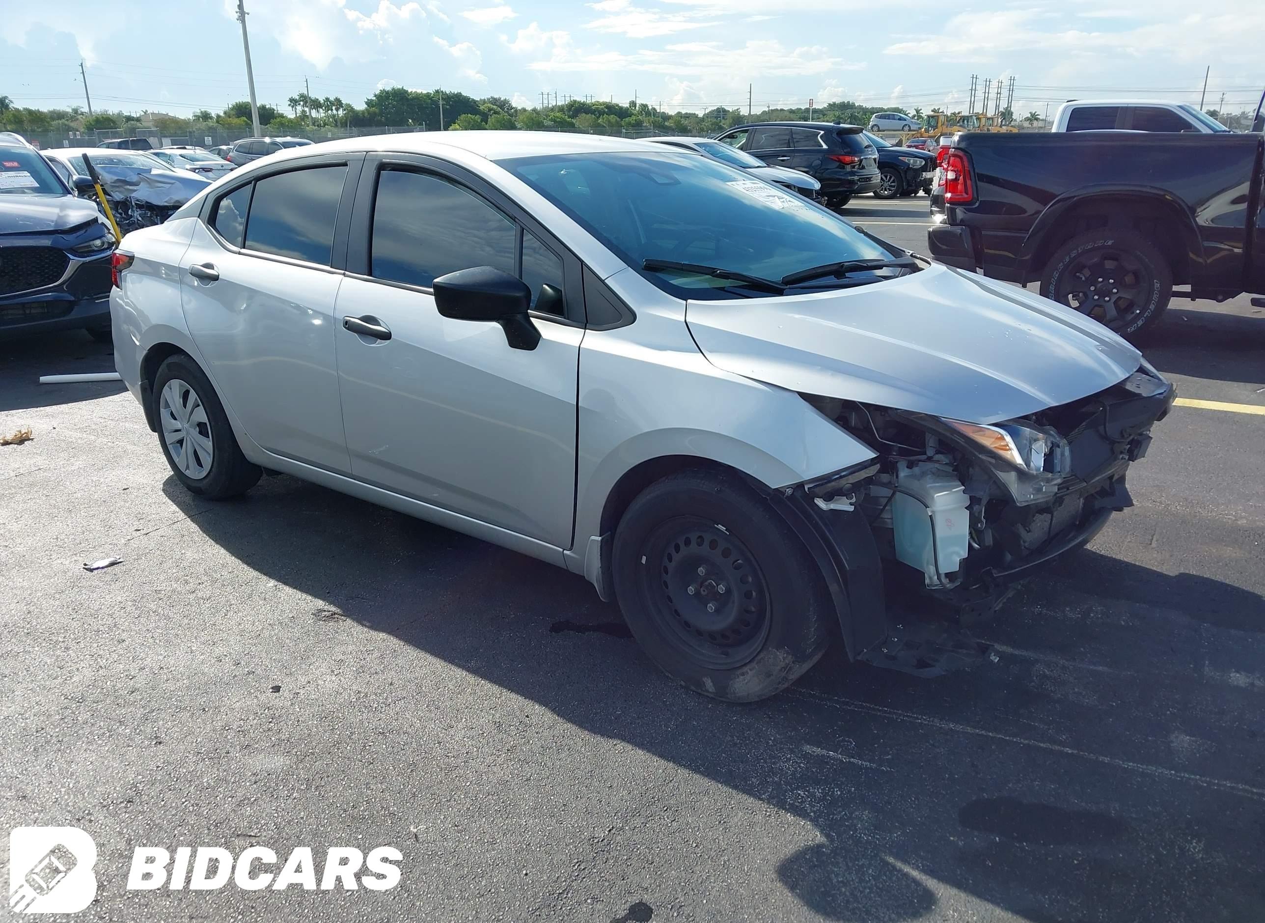 2024 Nissan Versa, 1.6 S