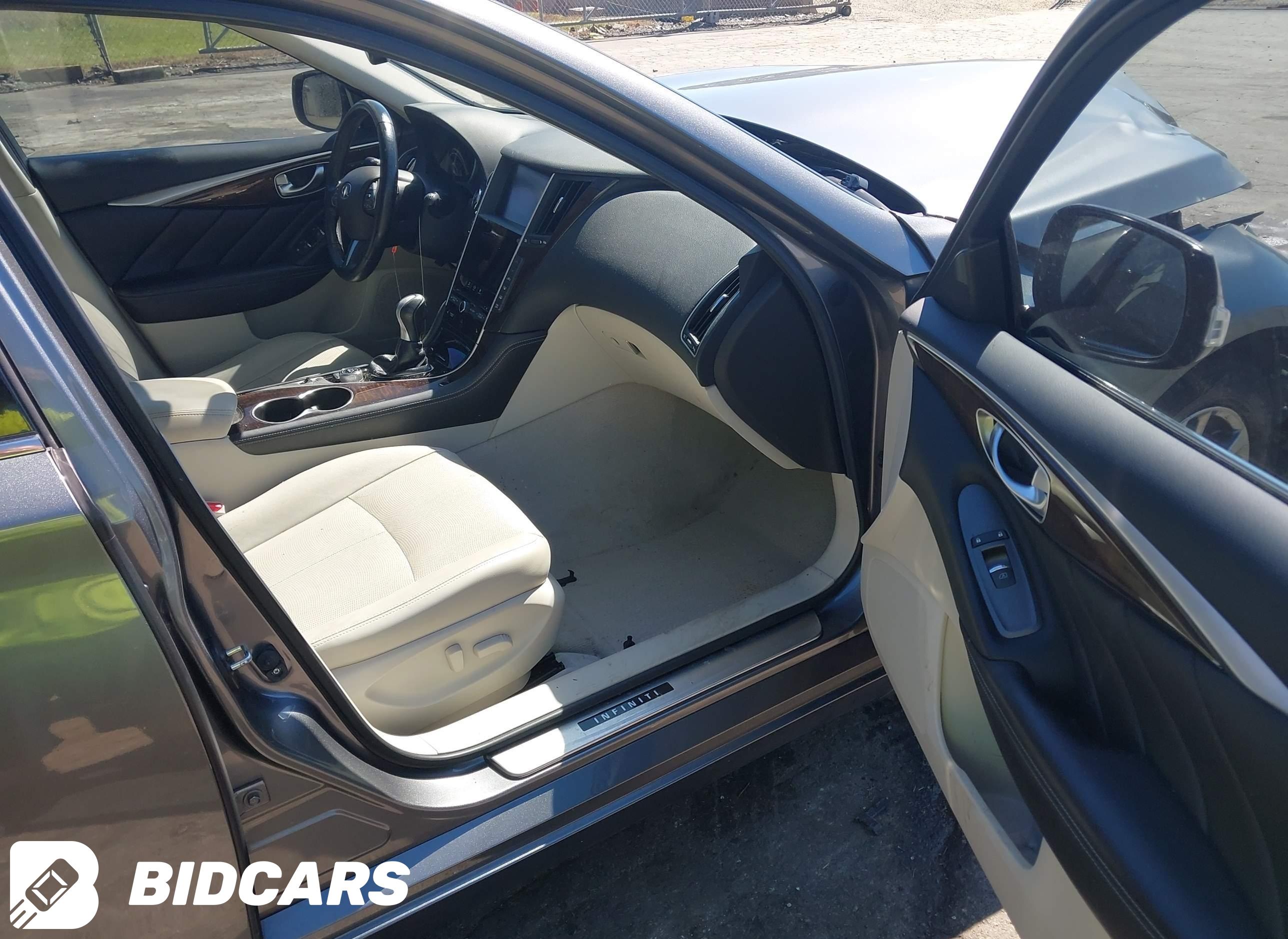 2015 Infiniti Q50, Premium