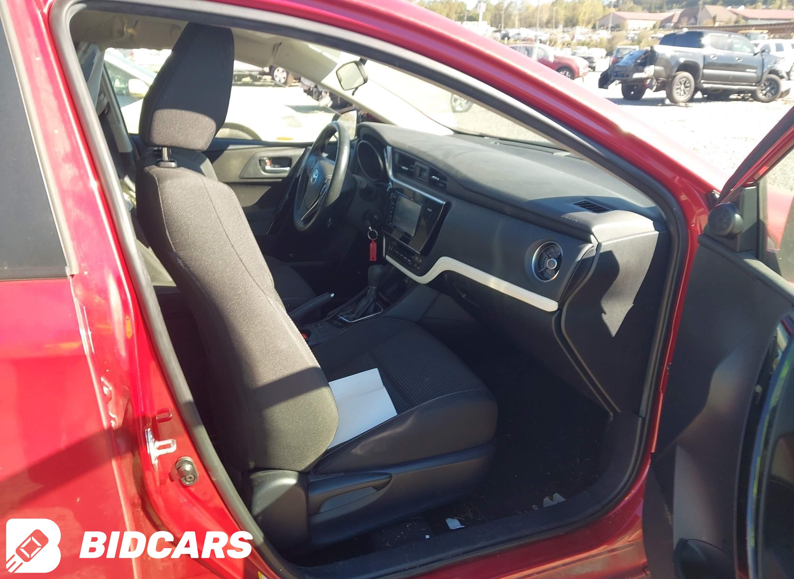 2018 Toyota Corolla, LM