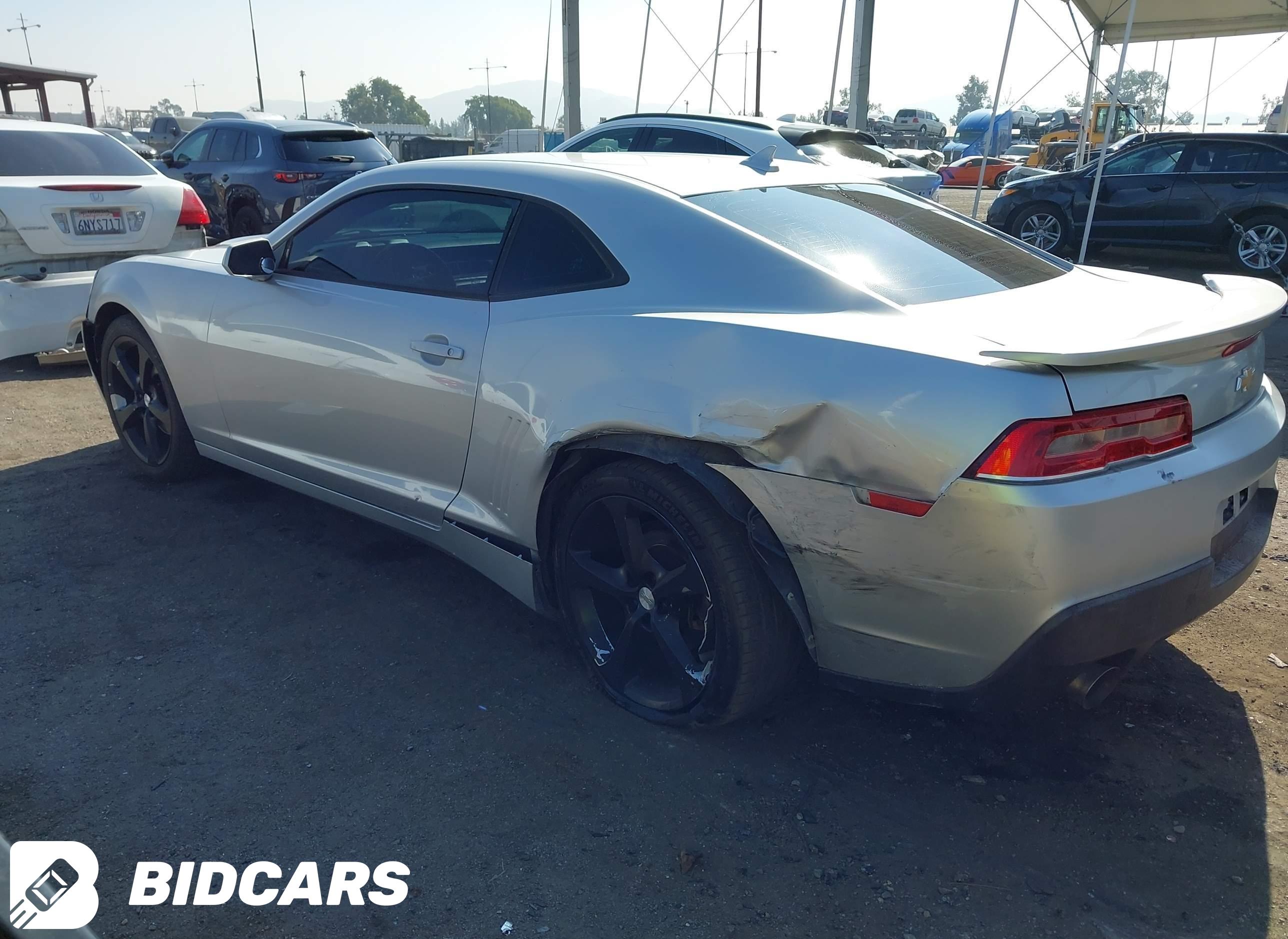 2015 Chevrolet Camaro, 1LT