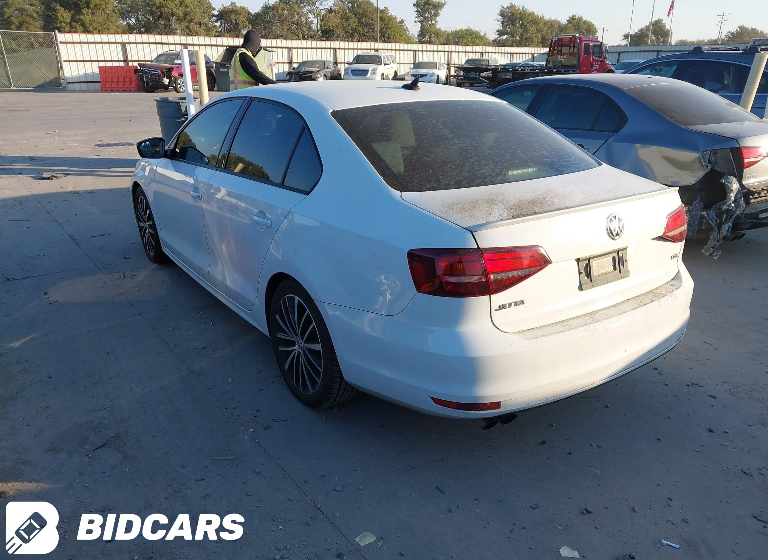 2016 Volkswagen Jetta, 1.8T S...