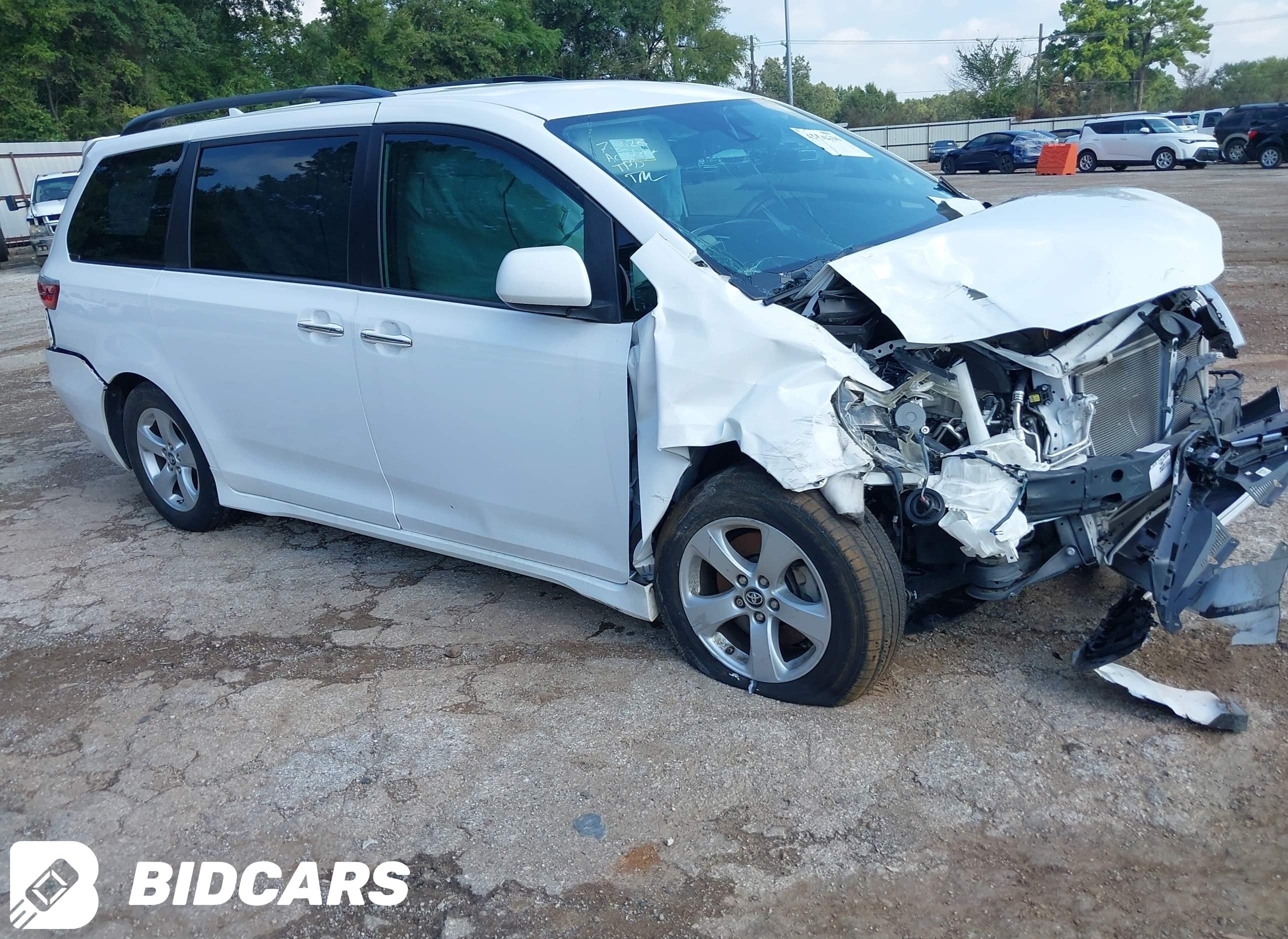 2019 Toyota Sienna, Le 8 Pass...