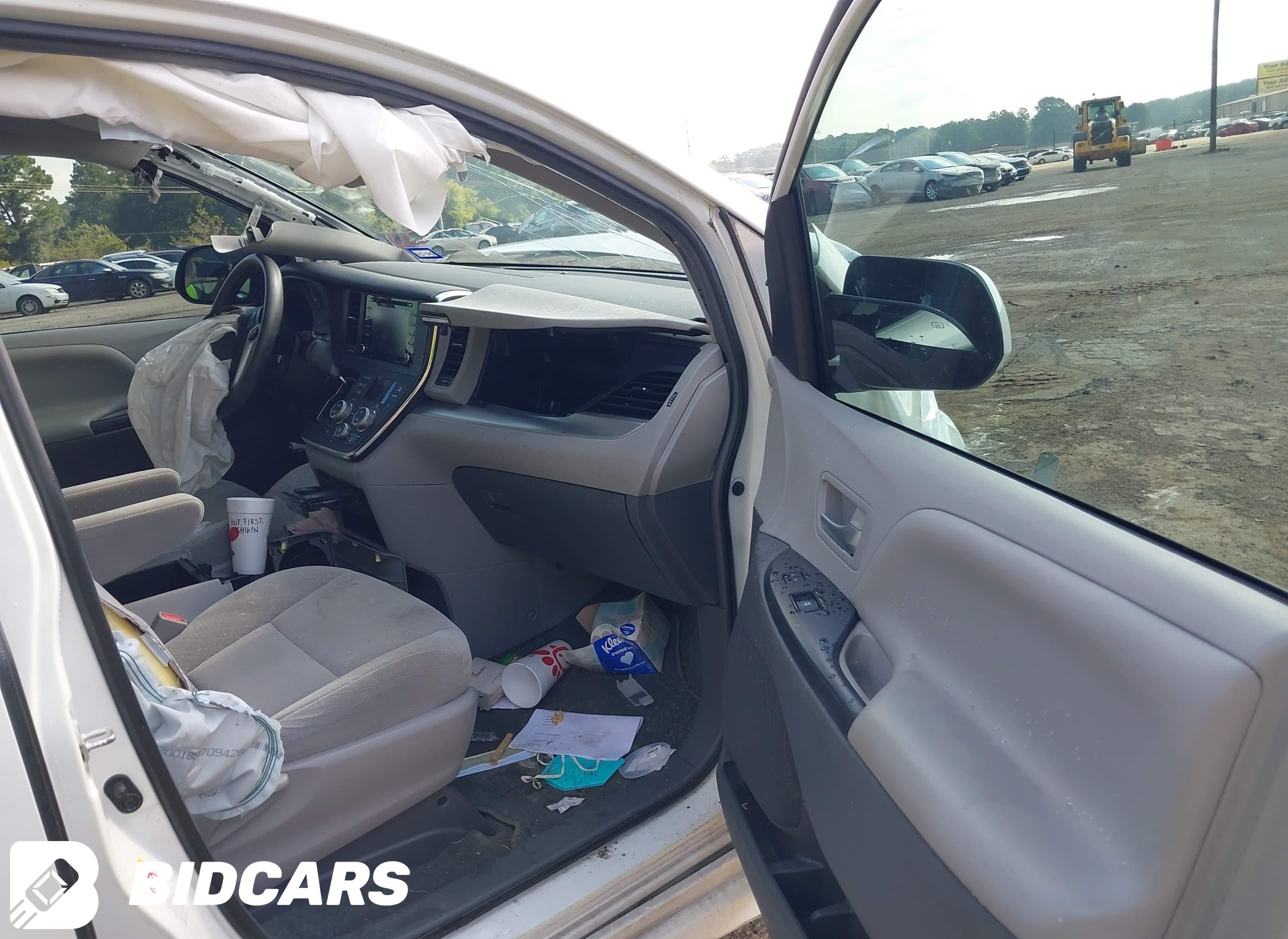 2019 Toyota Sienna, Le 8 Pass...