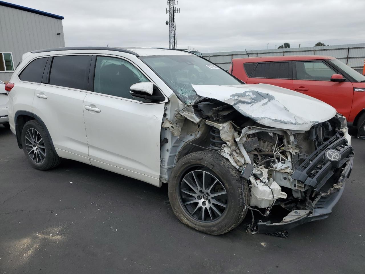 2018 Toyota Highlander, SE