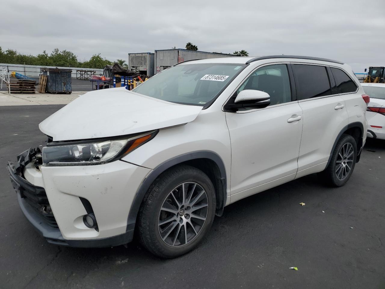 2018 Toyota Highlander, SE