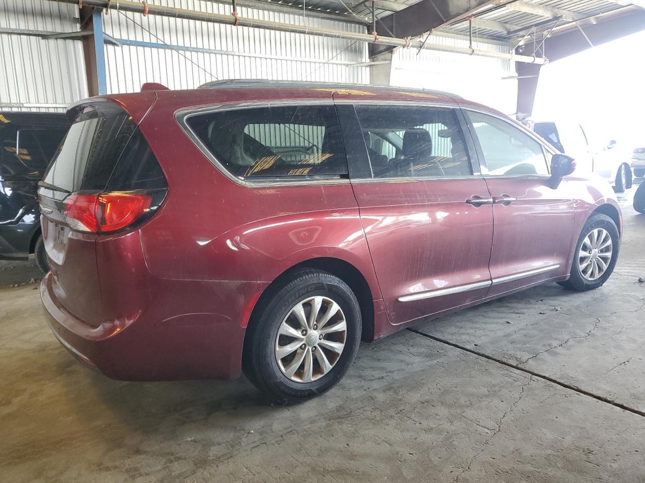 2018 Chrysler Pacifica, Touri...