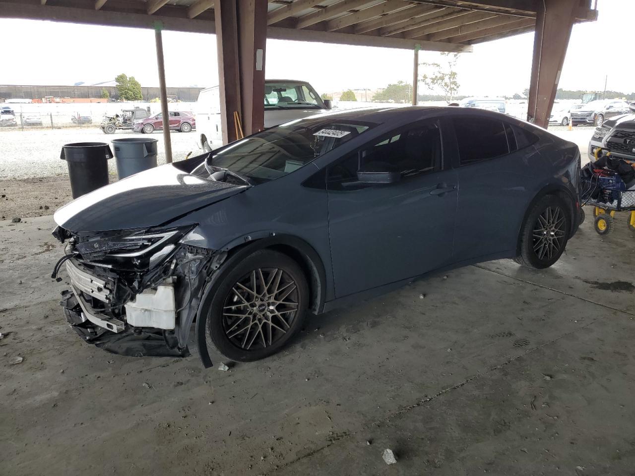 2023 Toyota Prius, LE