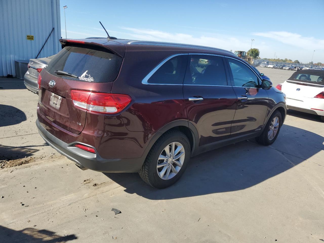 2017 KIA Sorento, LX