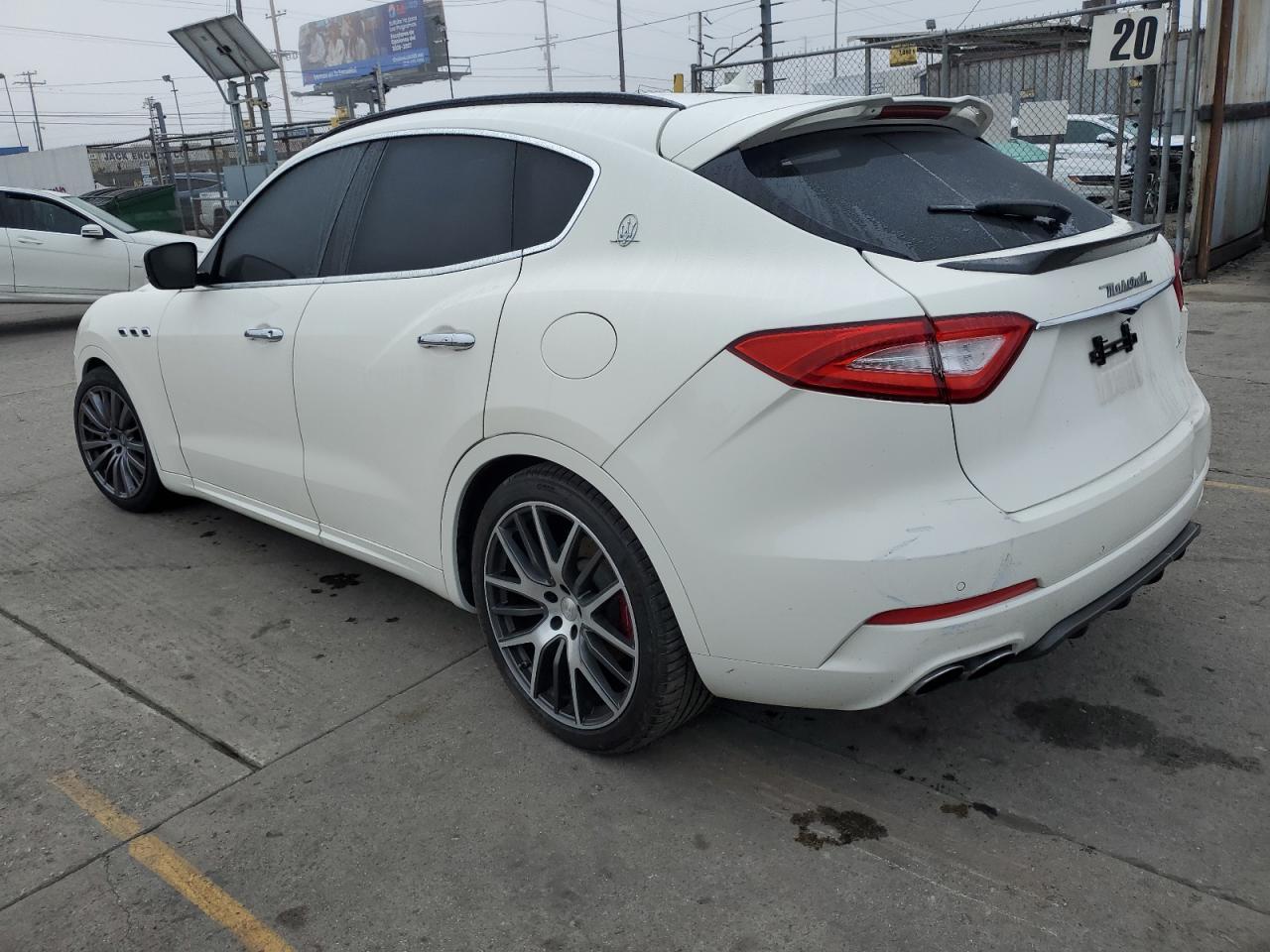 2017 Maserati Levante, S Sport