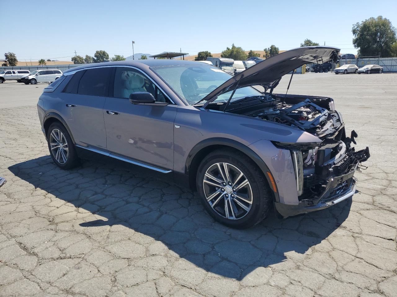 2024 Cadillac Lyriq, Luxury