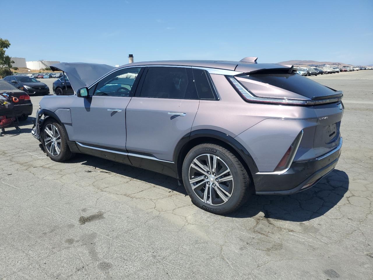 2024 Cadillac Lyriq, Luxury