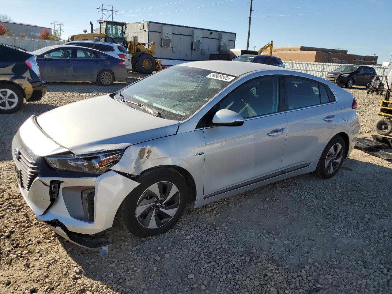 2018 Hyundai Ioniq, Sel